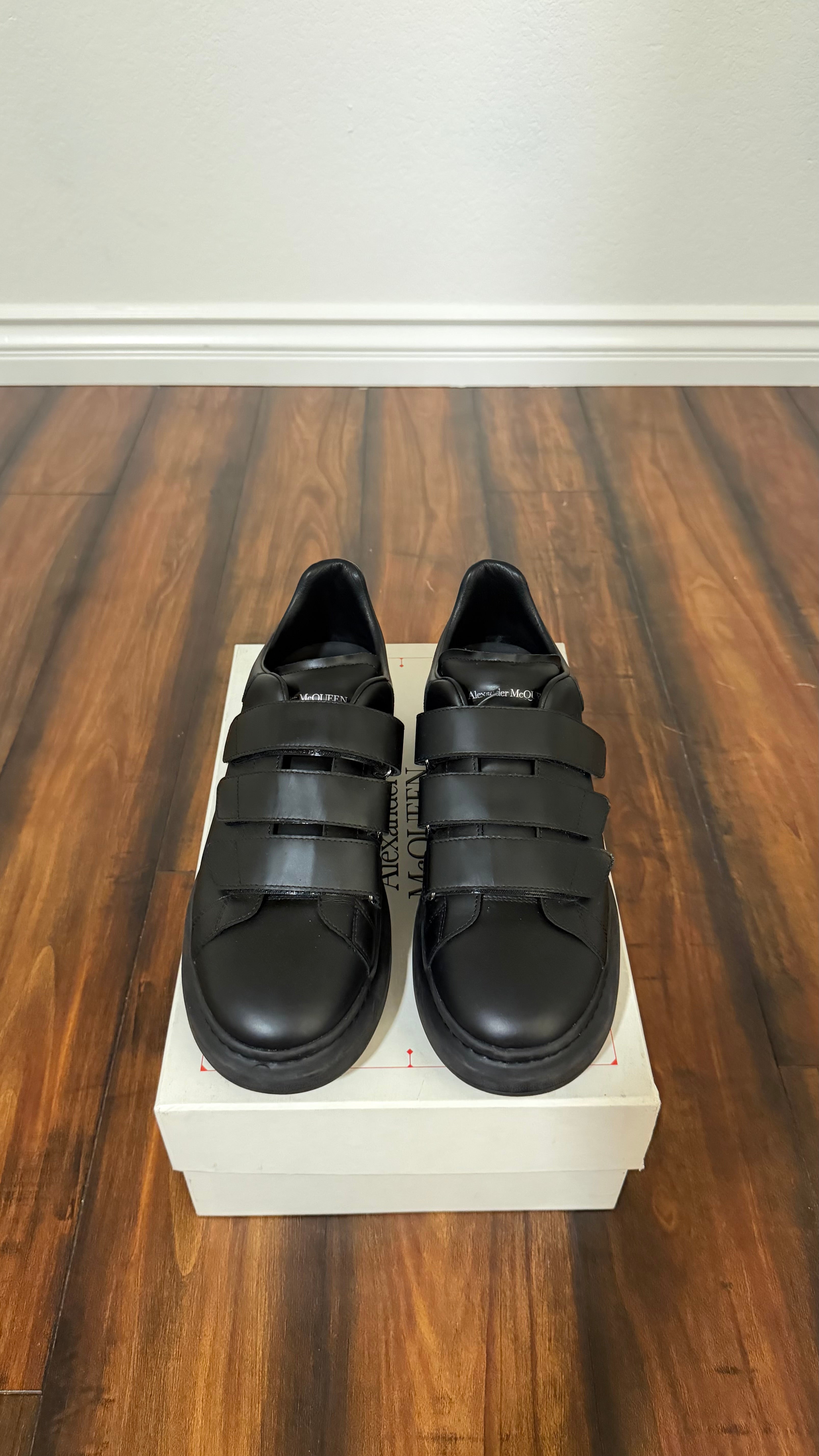 Alexander McQueen sneakers (size 44EU - 11US)