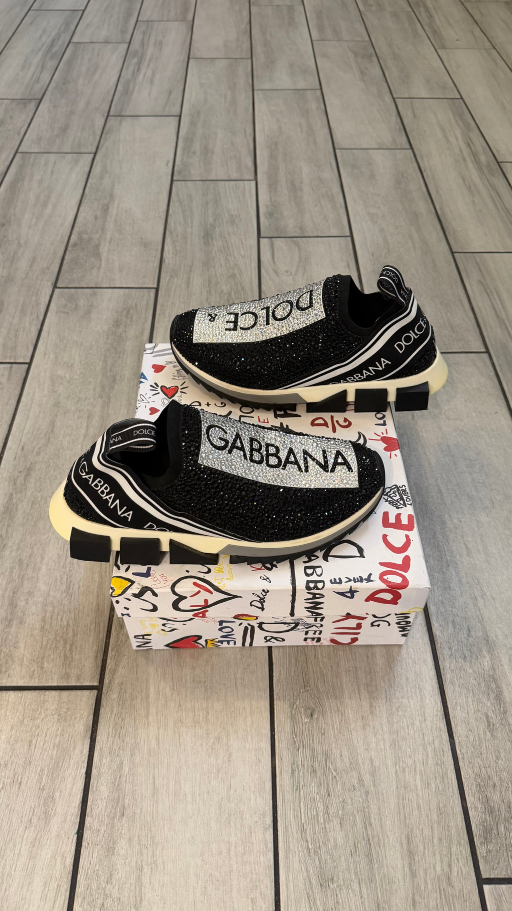 Dolce Gabbana sorrentos crystal (size 41.5EU - 8US