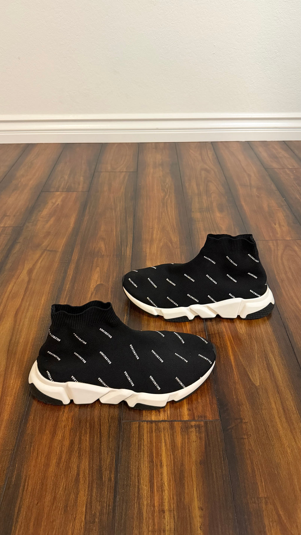 Balenciaga sock speed trainer (size 41EU - 8.5US)