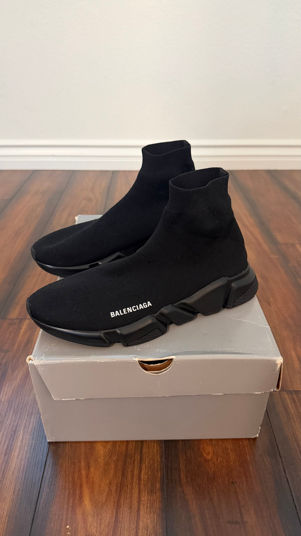Balenciaga sock speed trainer (size 42EU - 9/9.5US)