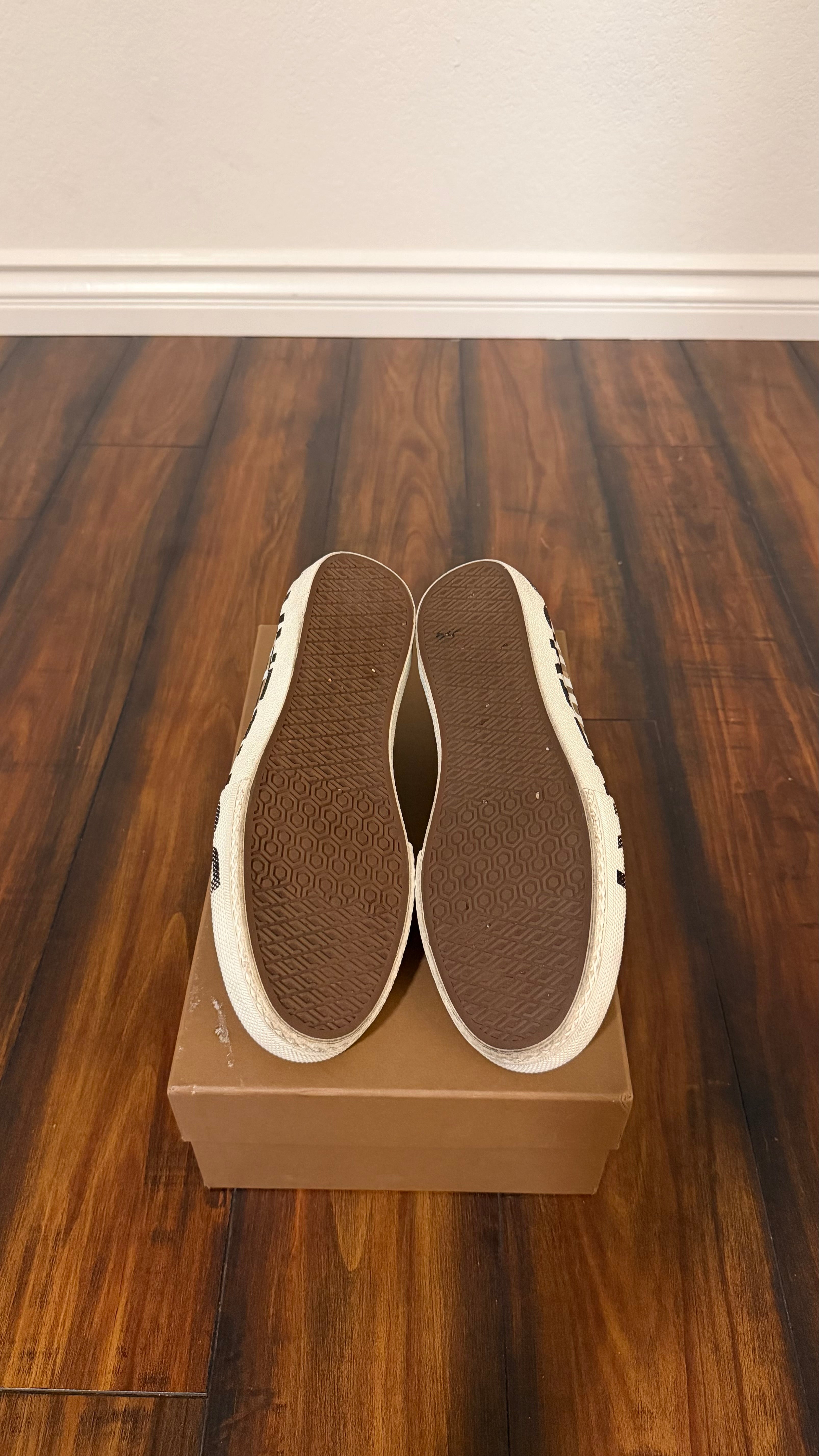 Burberry check sneakers (size 43EU - 10US)