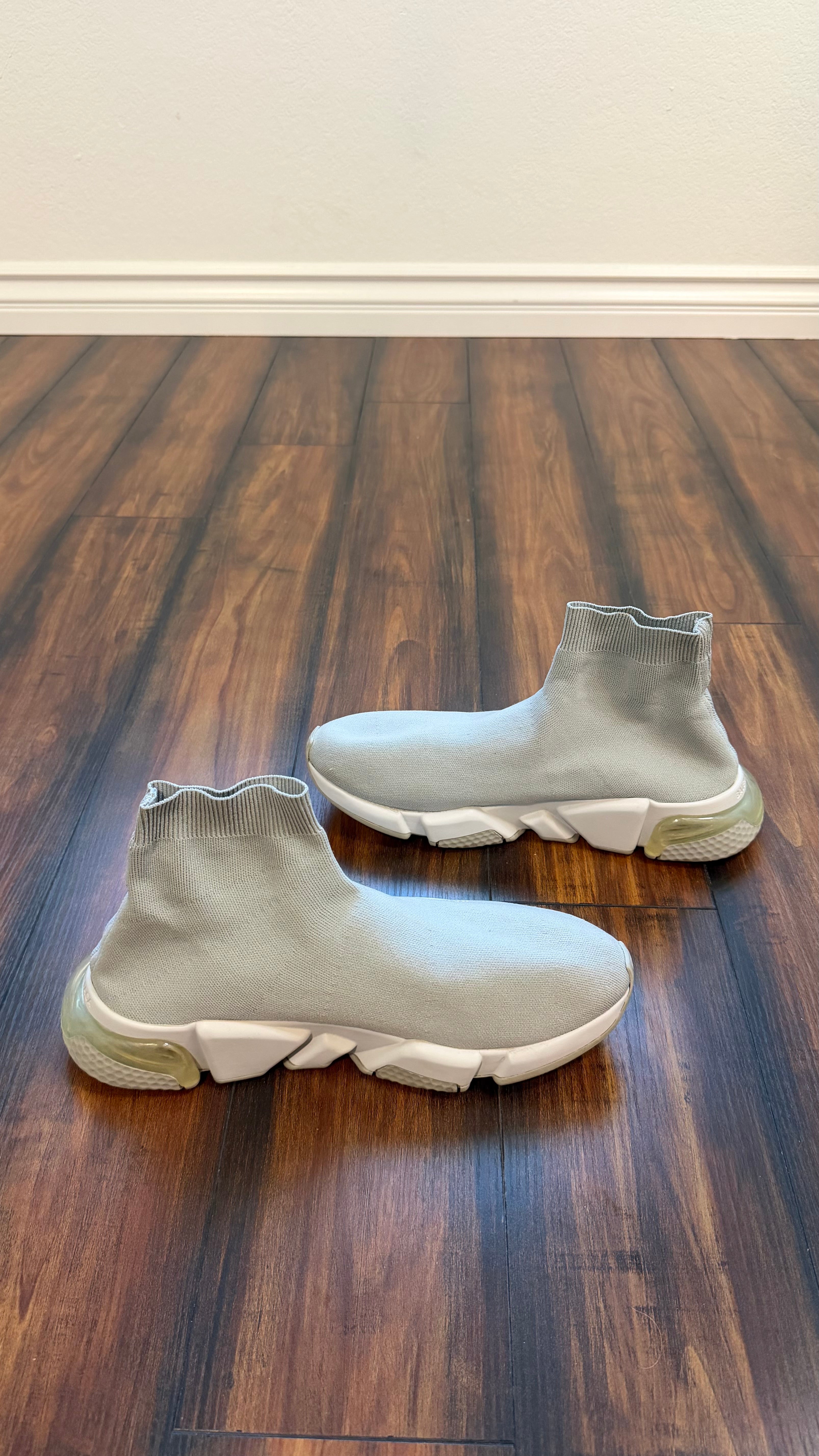 Balenciaga speed trainer (size 44EU - 11US)