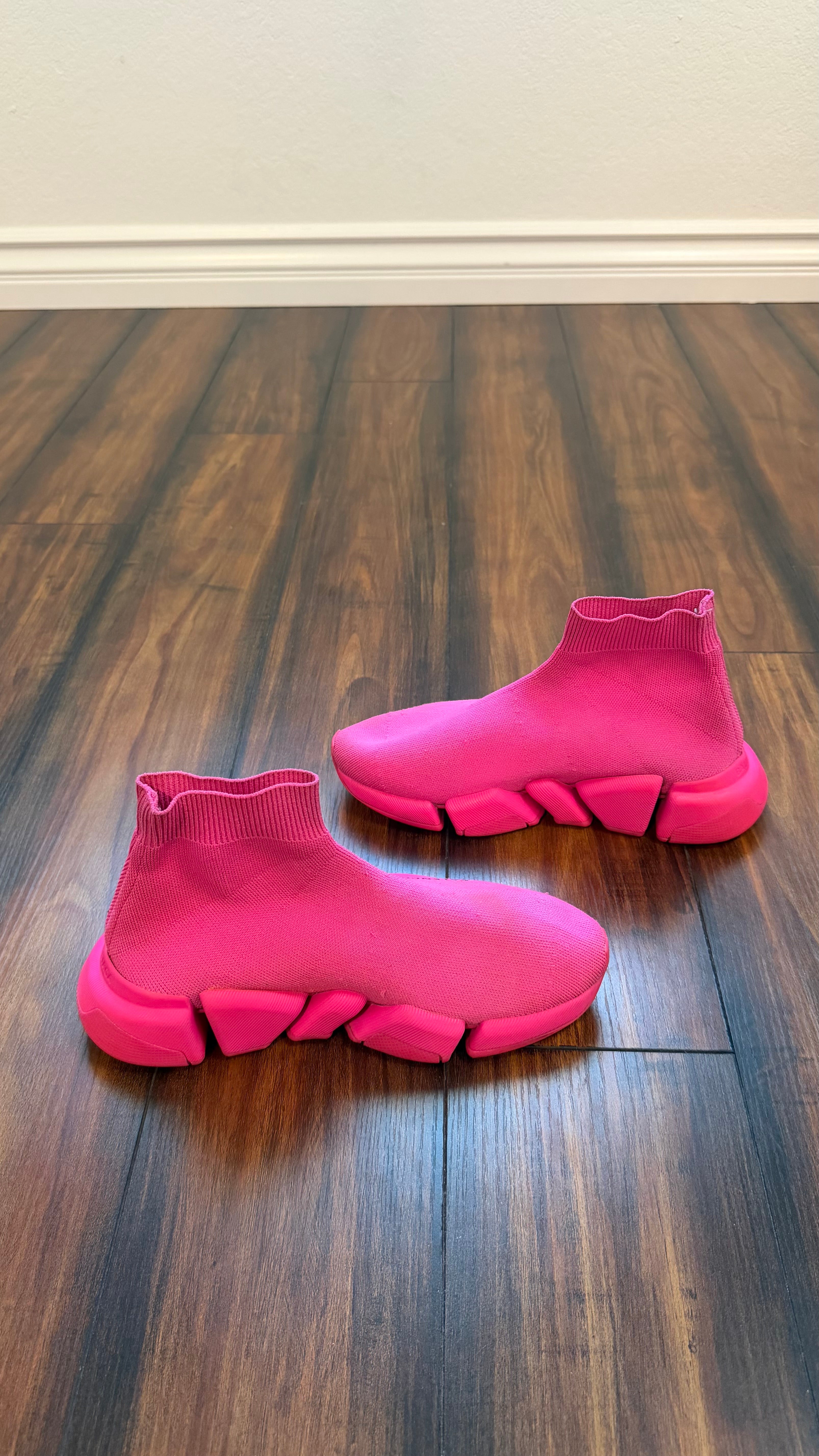 Balenciaga speed trainer (size 37EU - 7W - 5.5youth