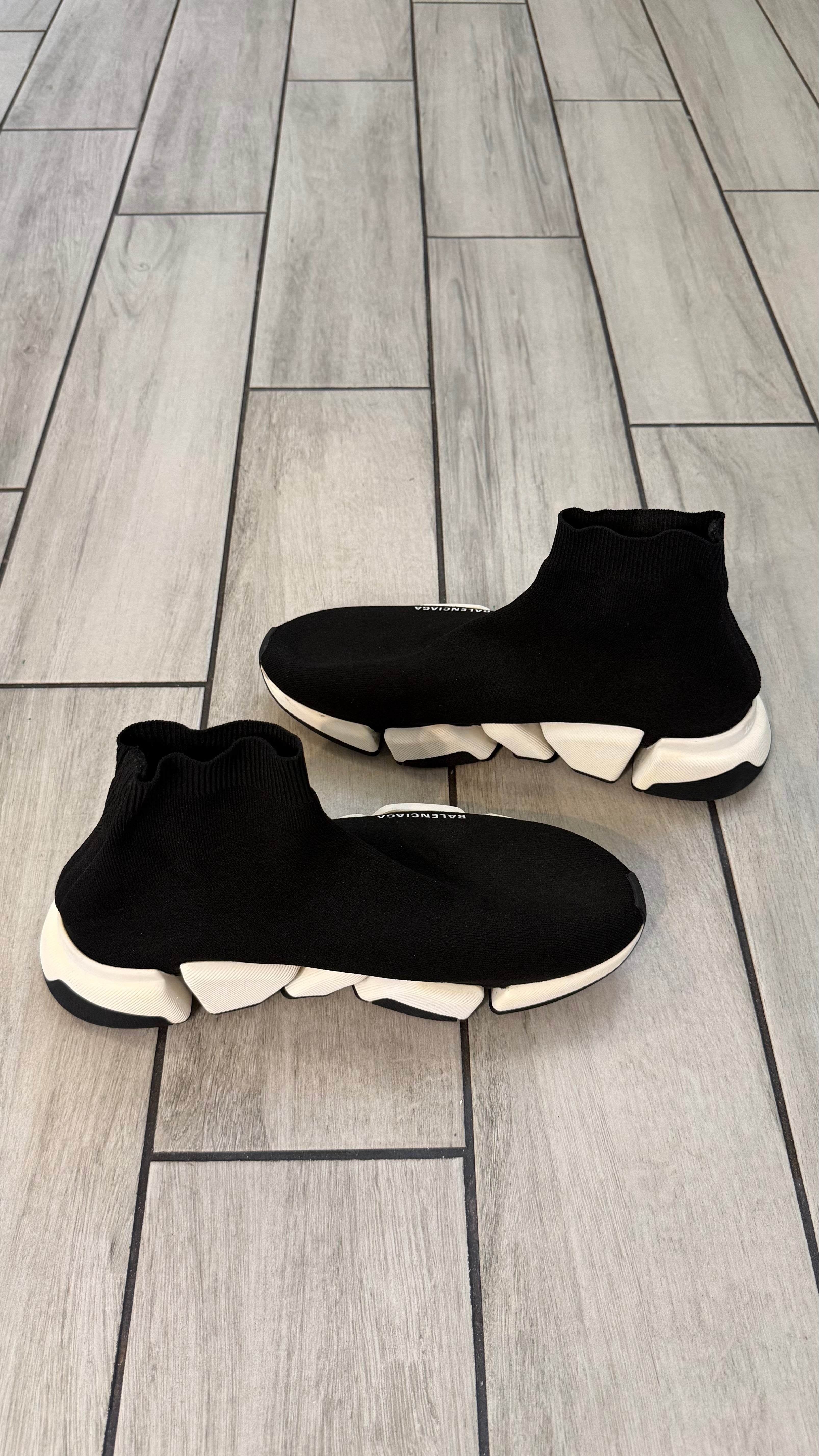 Balenciaga speed trainer 2.0 (size 43EU - 10US)