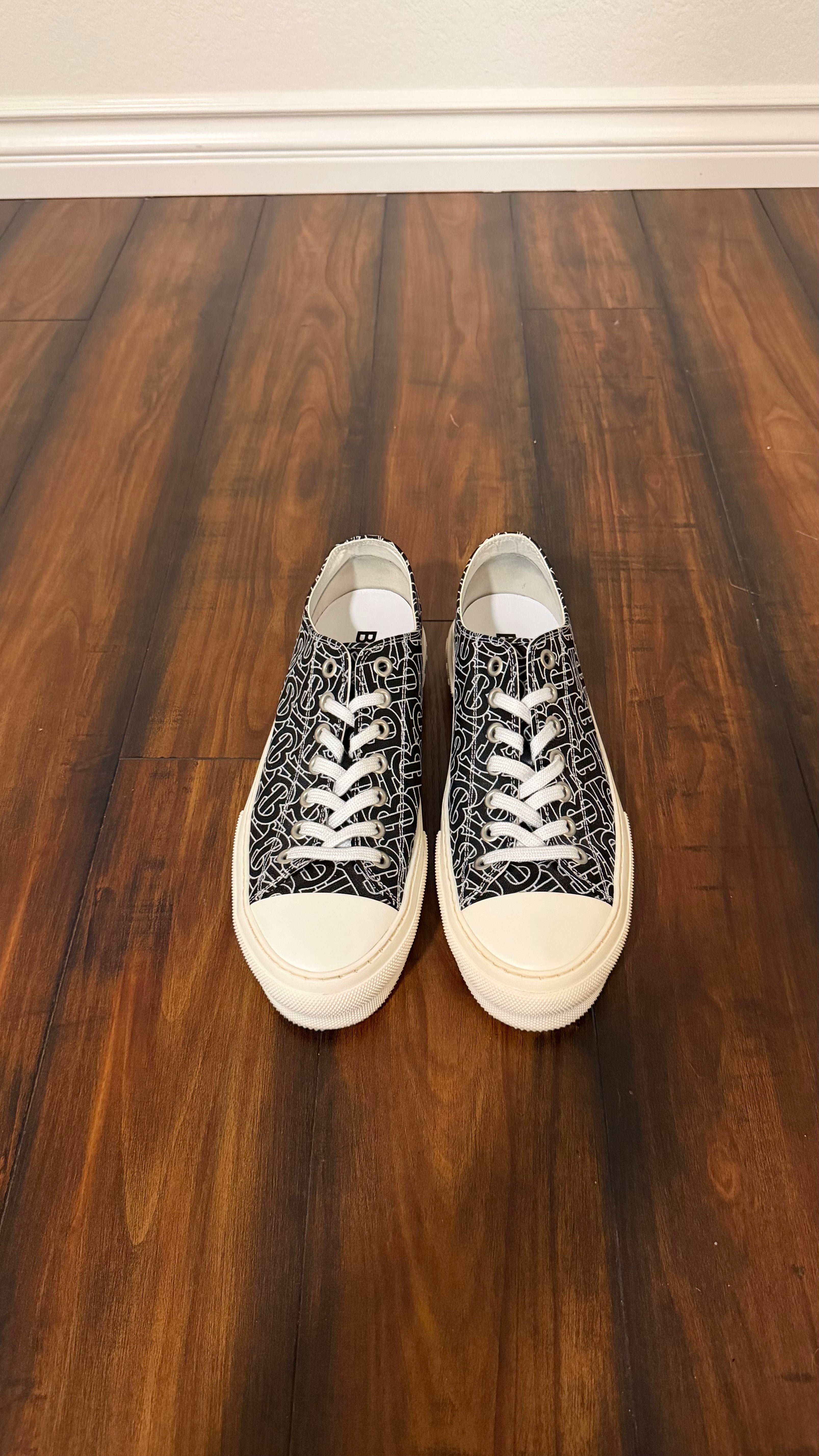 Burberry chuck monogram (size 45EU - 12US)