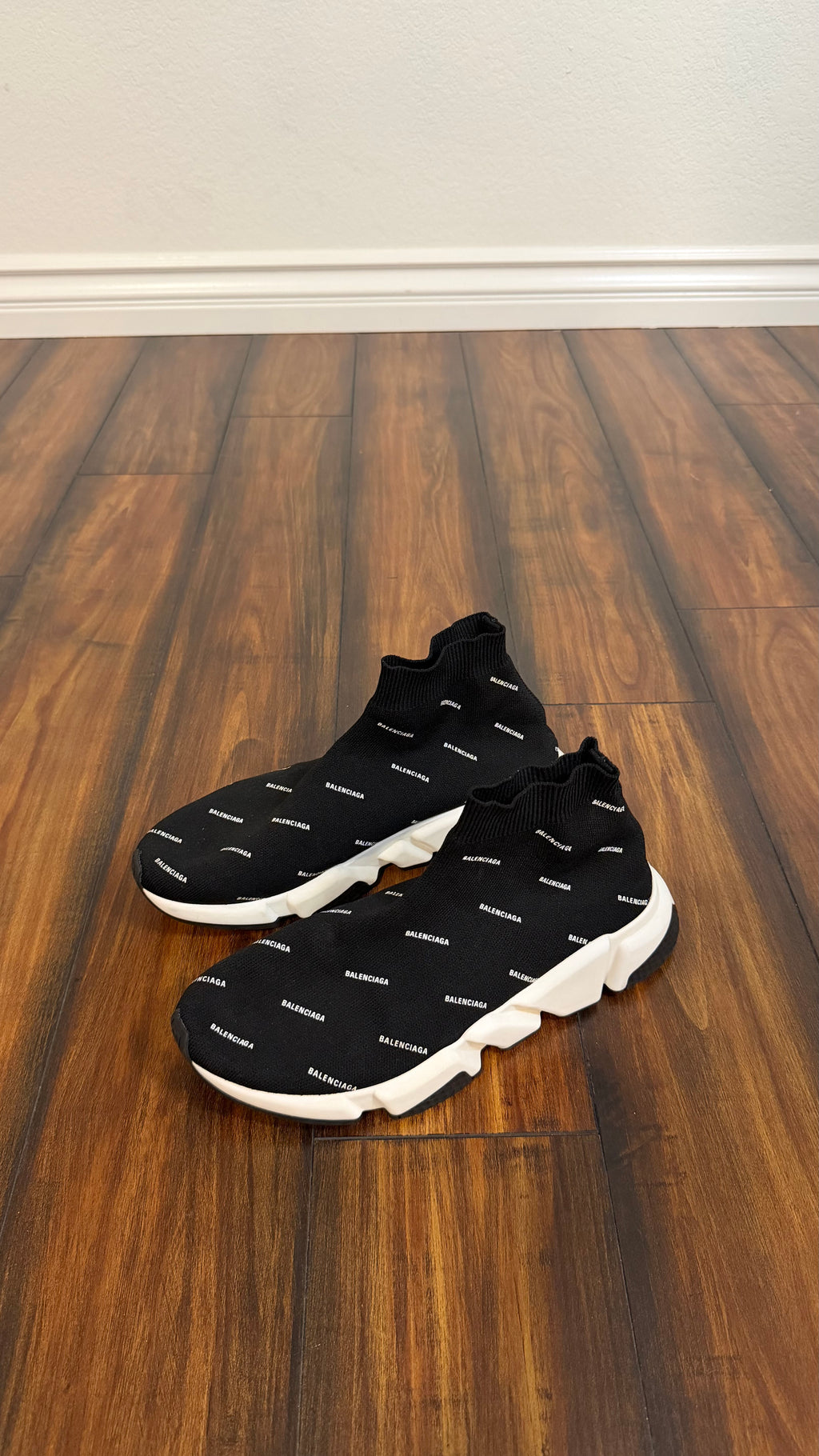Balenciaga sock speed trainer (size 41EU - 8.5US)