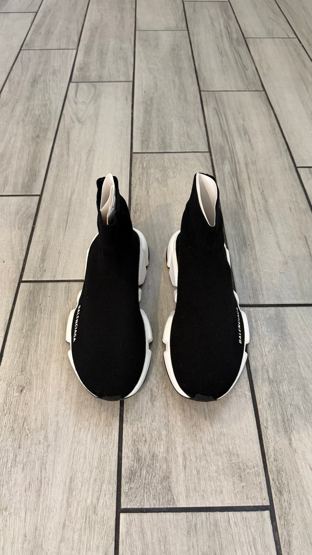 Balenciaga speed trainer (size 38EU - 8W - 6.5youth)