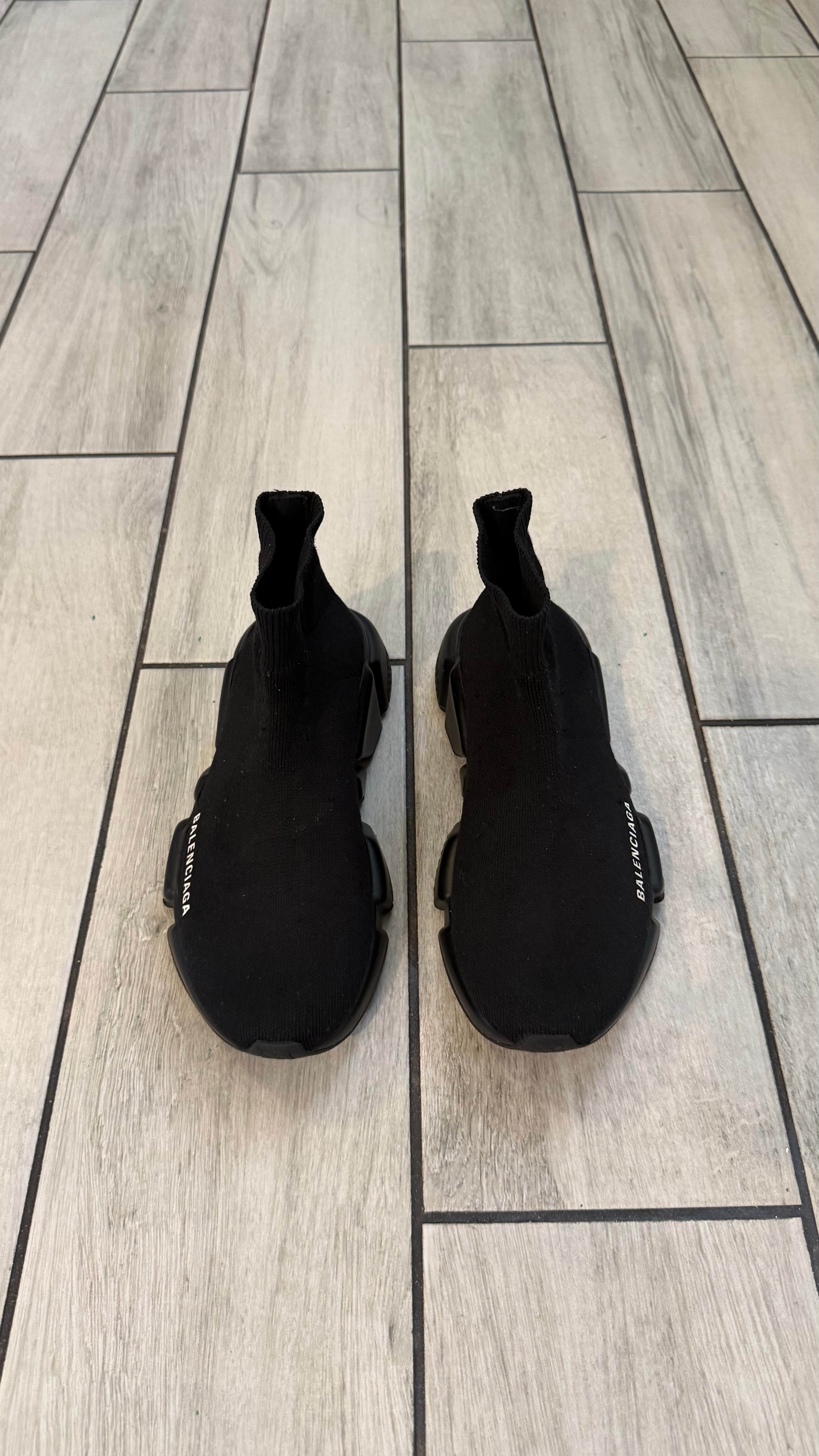 Balenciaga speed trainer (size 36EU - 6W - 4.5youth)