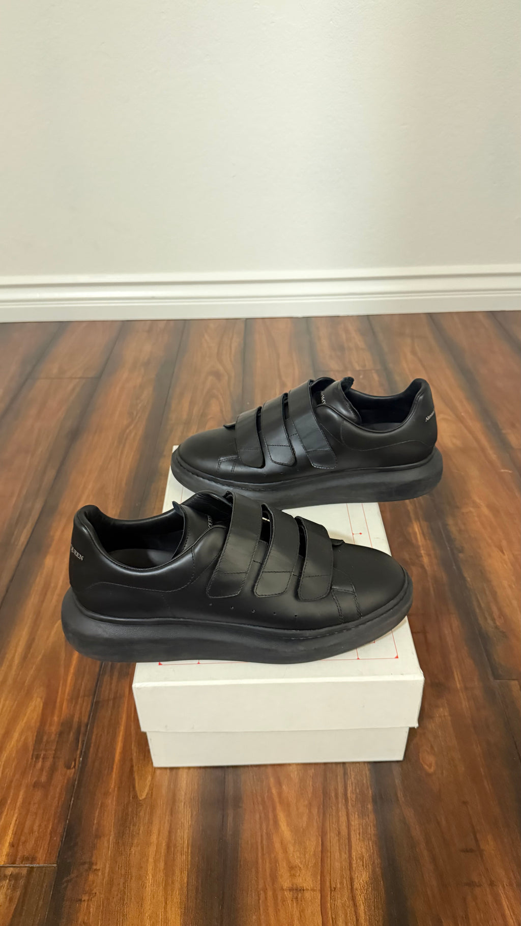 Alexander McQueen sneakers (size 44EU - 11US)