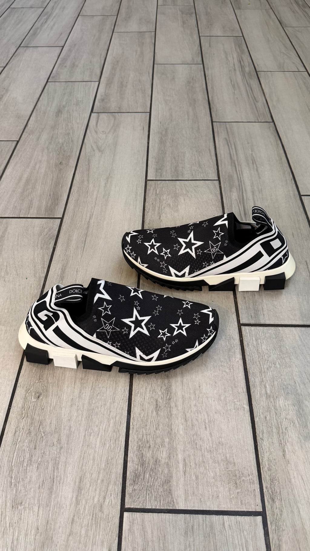 Dolce Gabbana sorrentos (size 40EU - 7US)