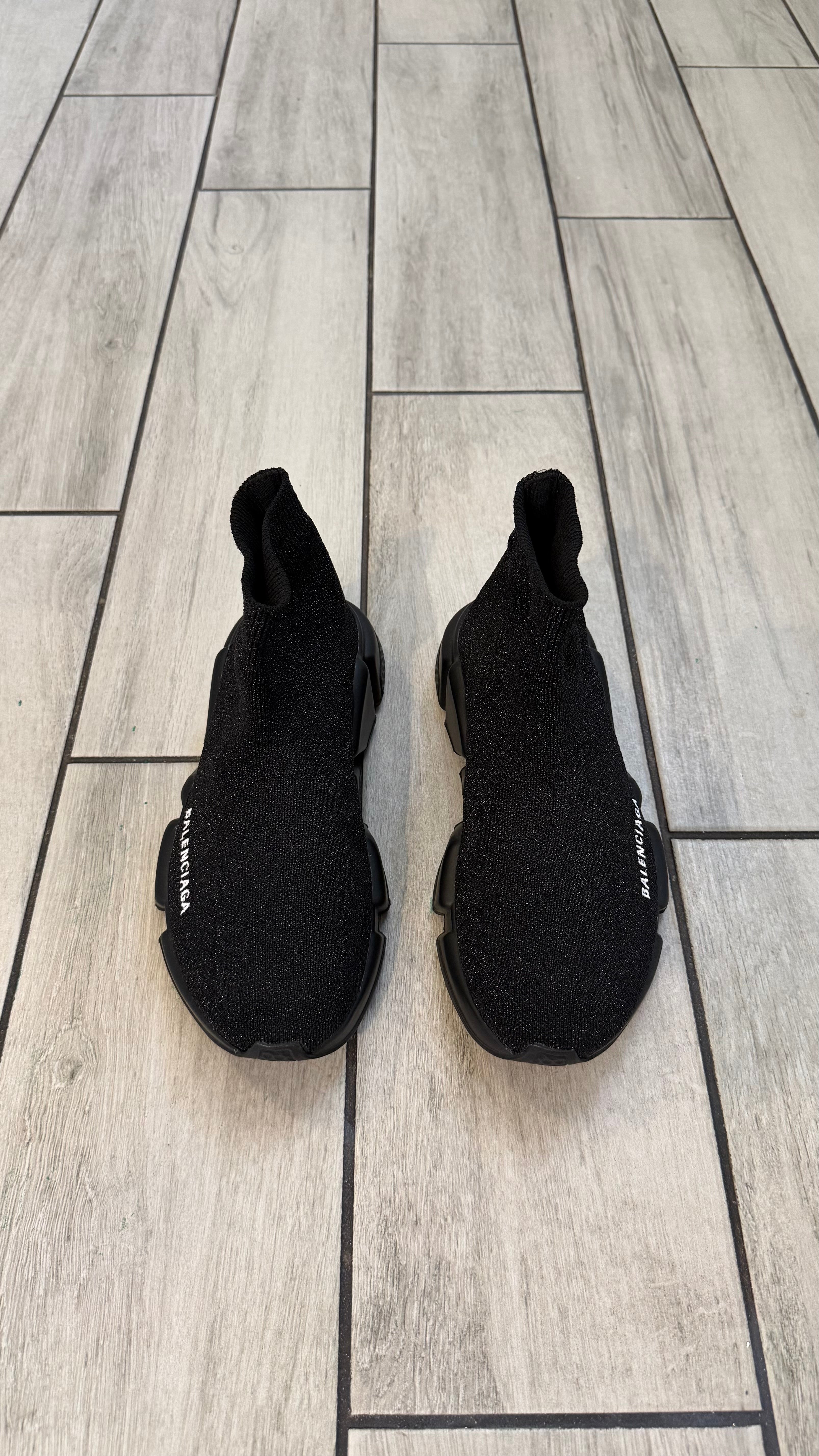 Balenciaga speed trainer (size 37EU - 7W - 5.5youth)