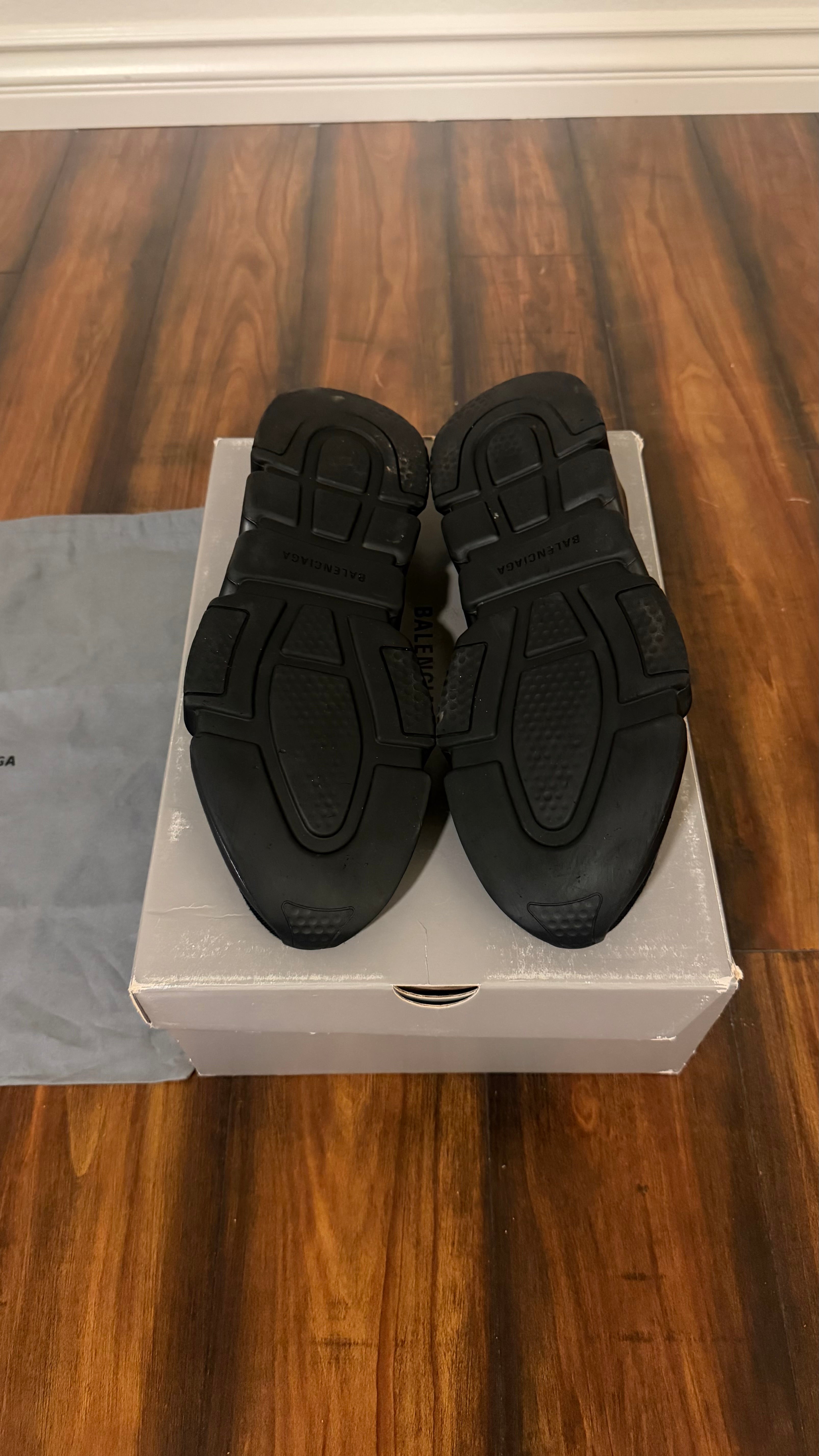 Balenciaga sock speed trainer (size 45EU - 12US)