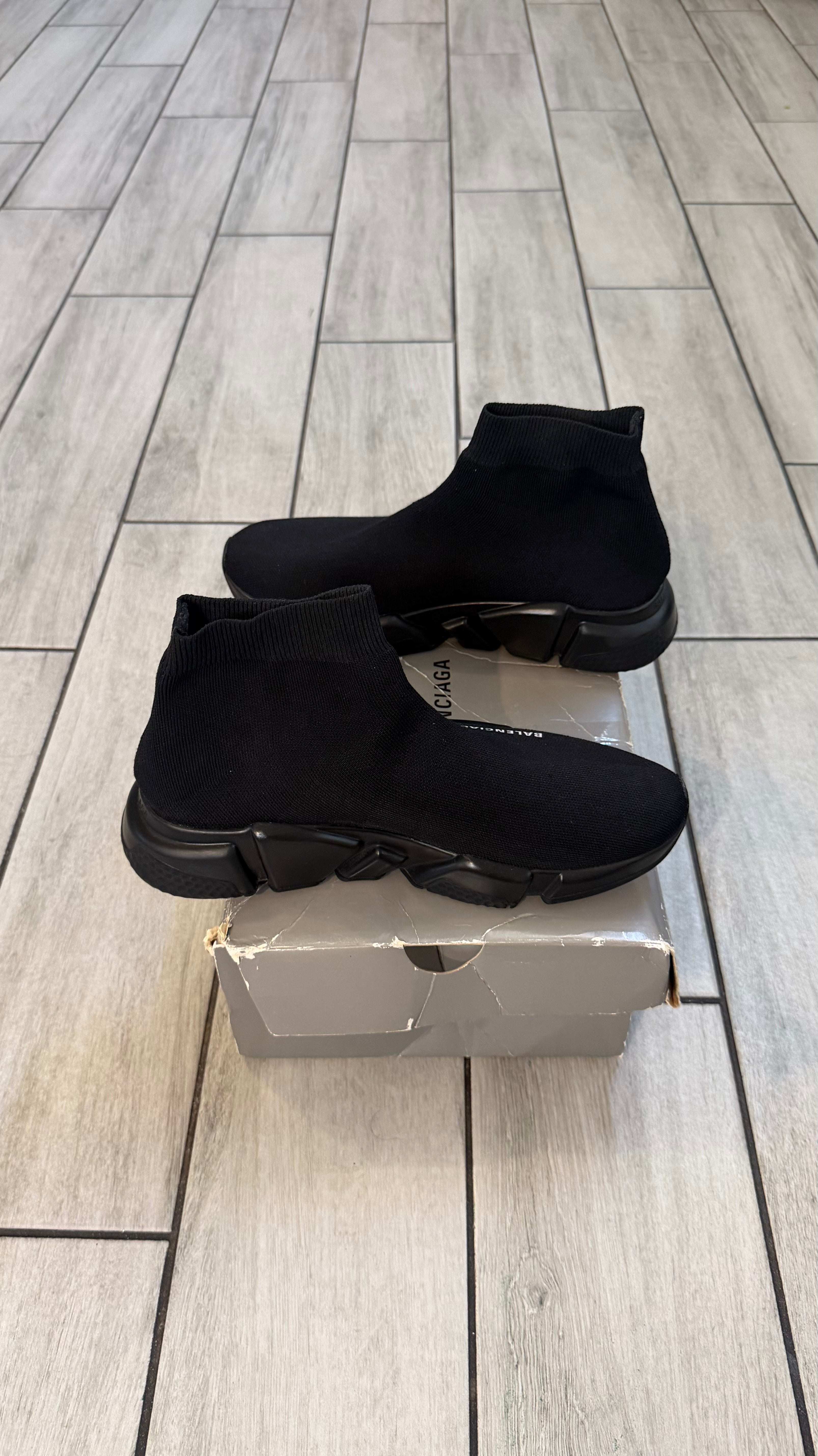 Balenciaga speed trainer (size 40EU - 8/8.5EU