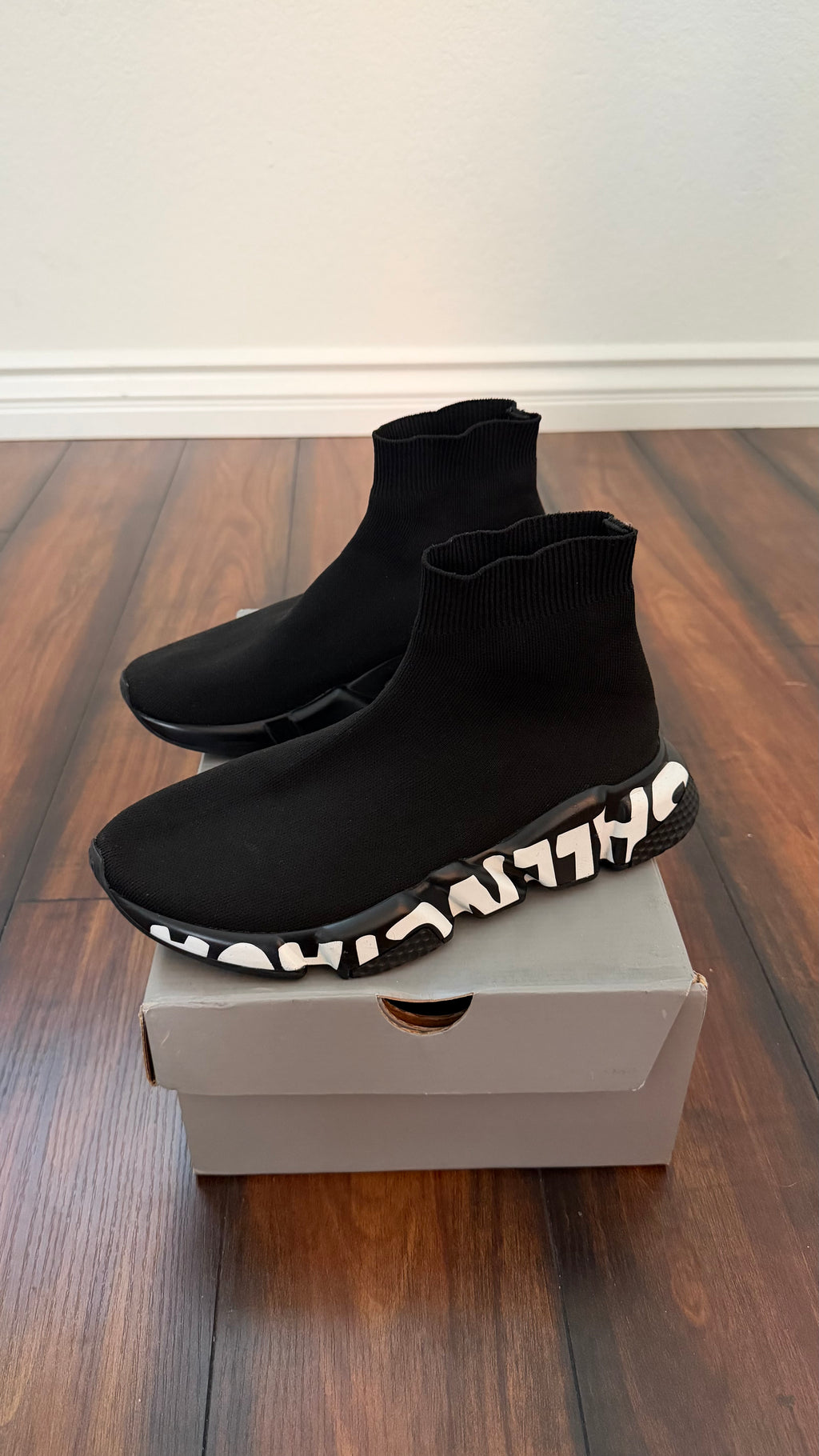 Balenciaga sock speed trainer (size 39EU - 7.5US)