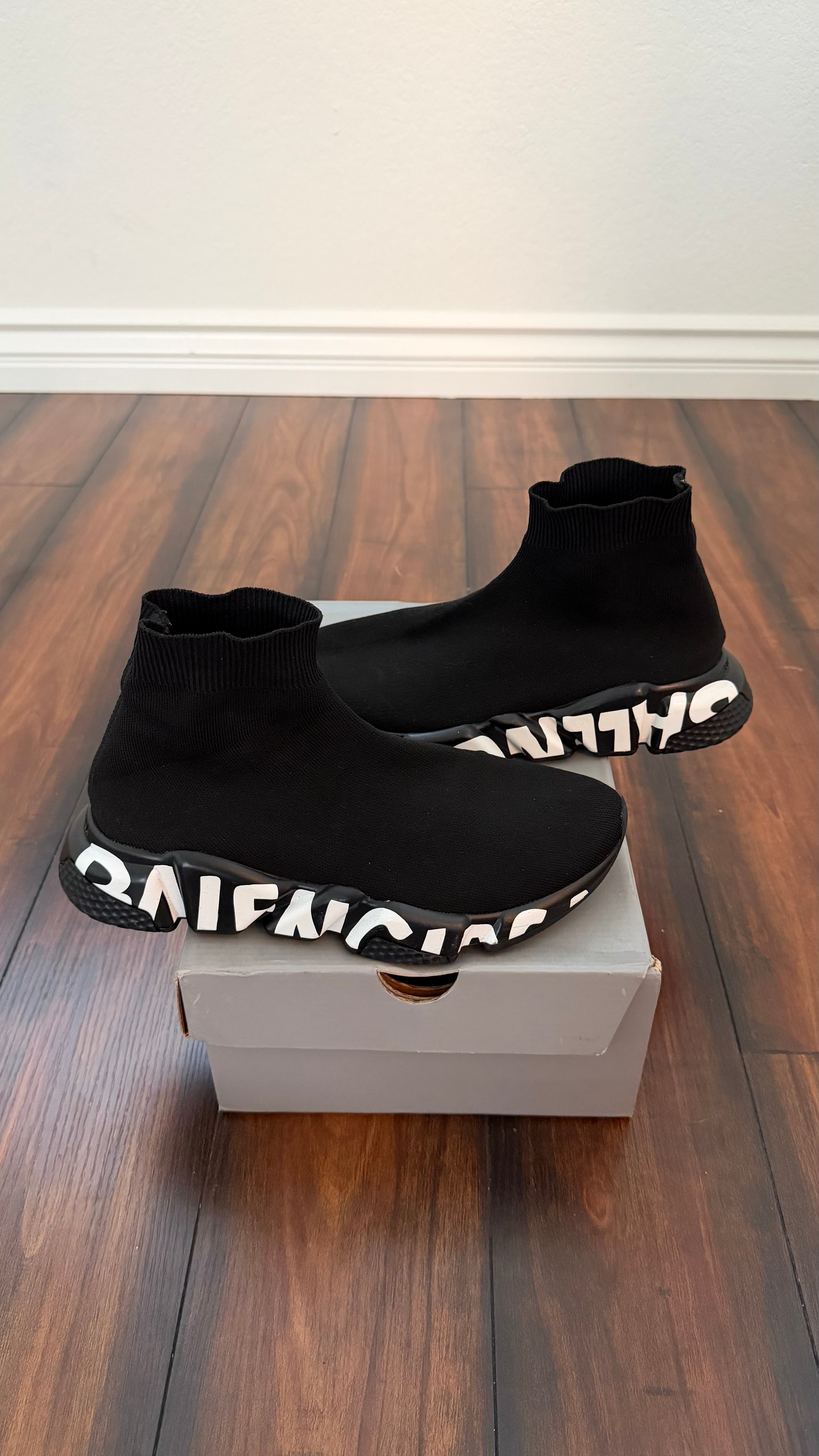 Balenciaga sock speed trainer (size 39EU - 7.5US)