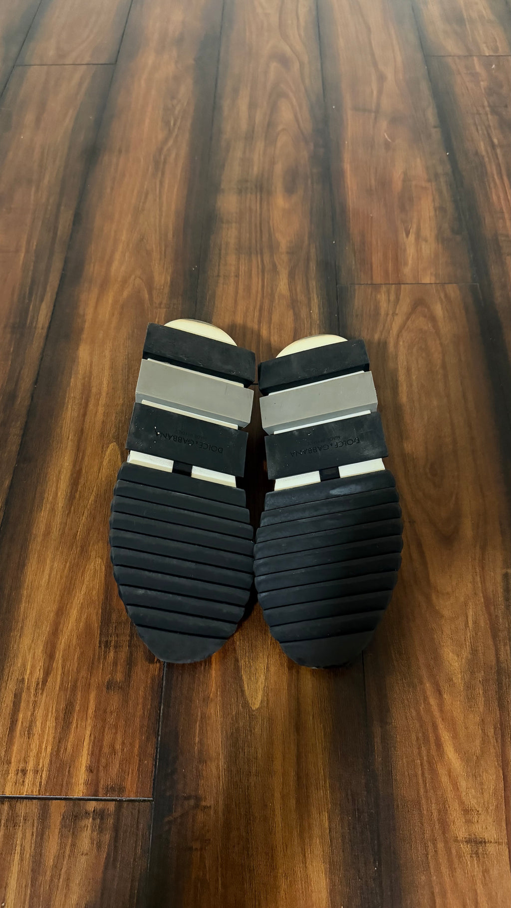Dolce Gabbana sorrentos (size 39EU - 6youth)
