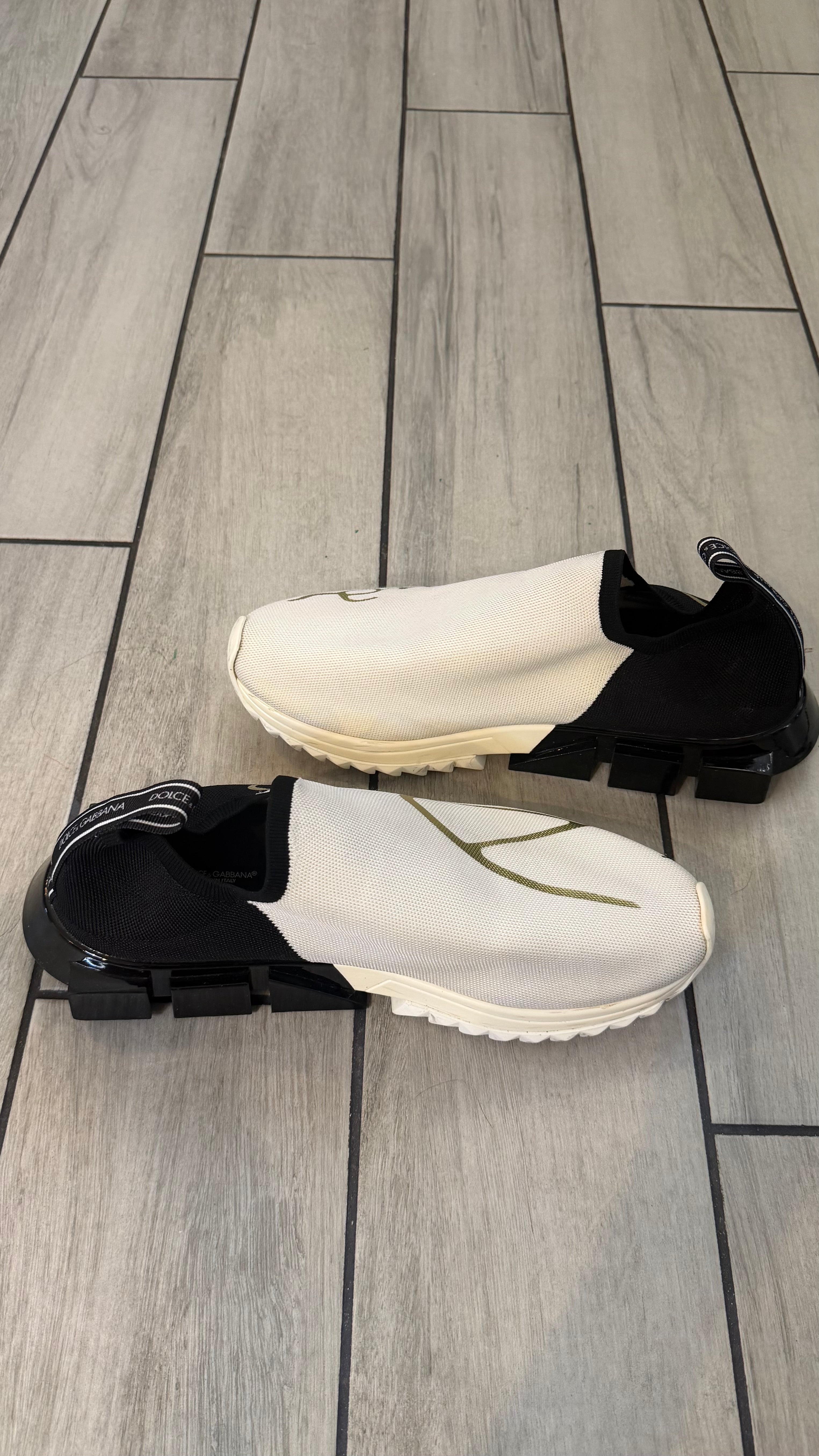 Dolce Gabbana sorrentos (size 45EU - 11US)