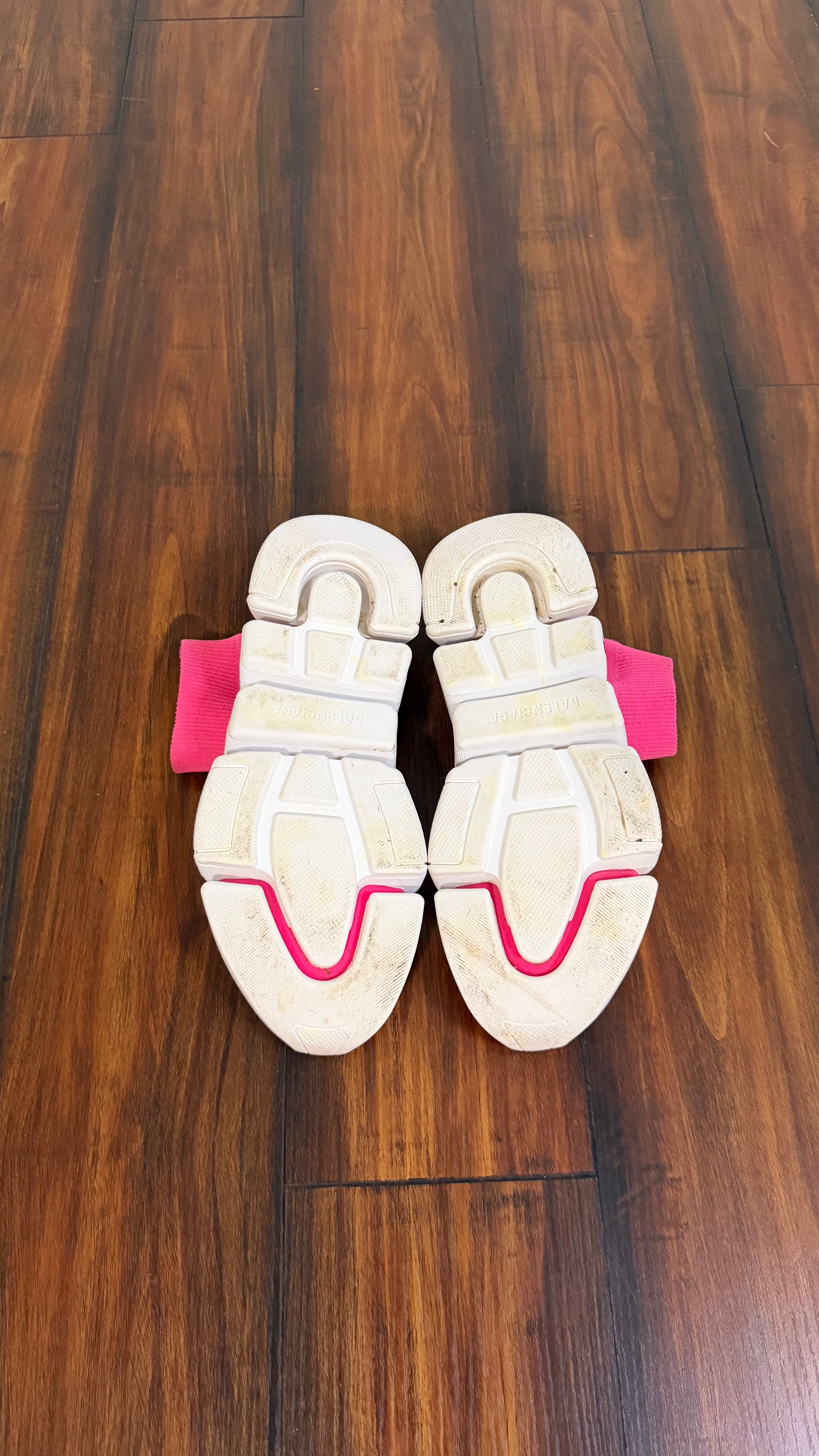 Balenciaga sock speed trainer (size 38EU - 8W - 6.5youth)