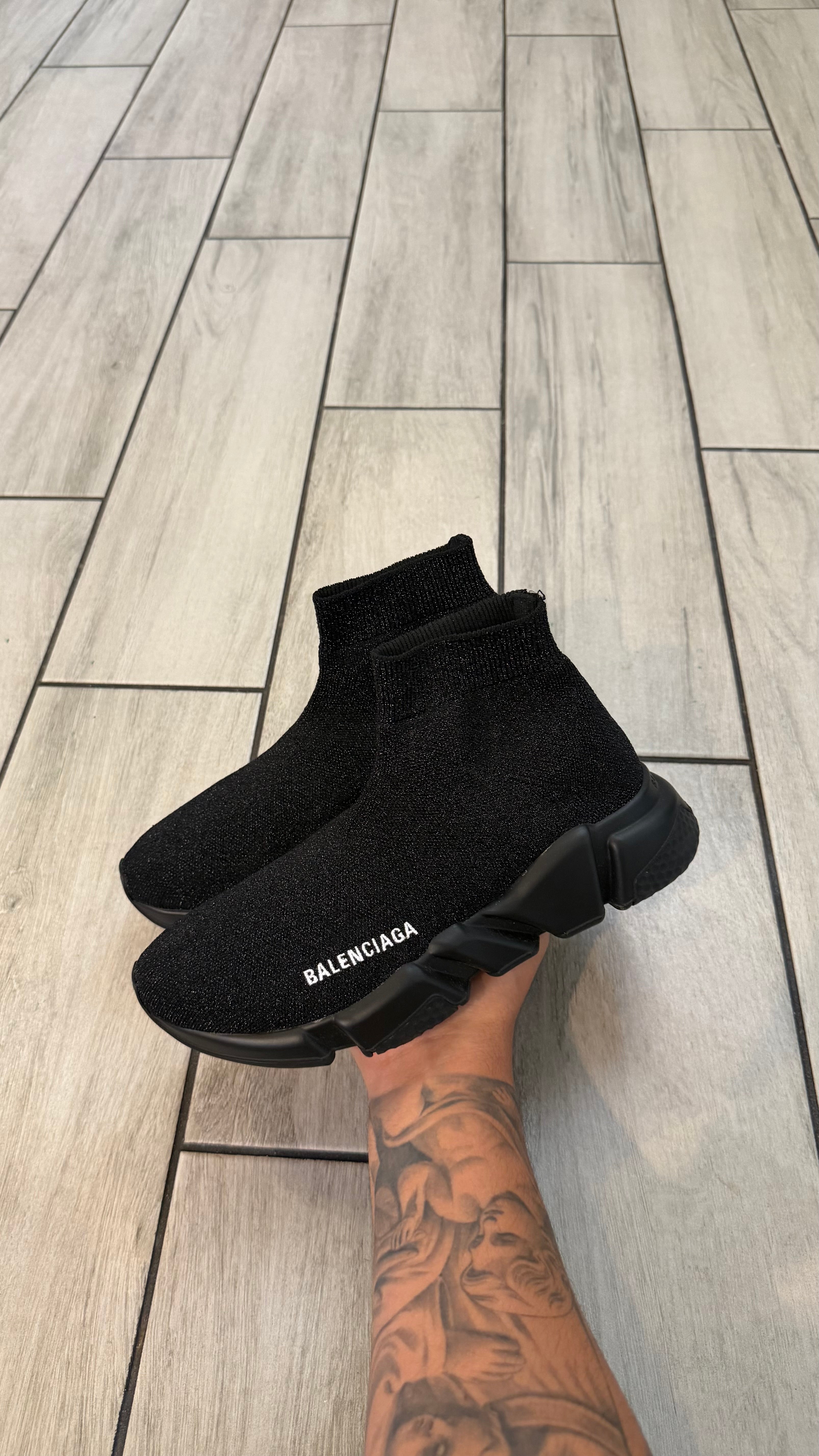 Balenciaga speed trainer (size 37EU - 7W - 5.5youth)
