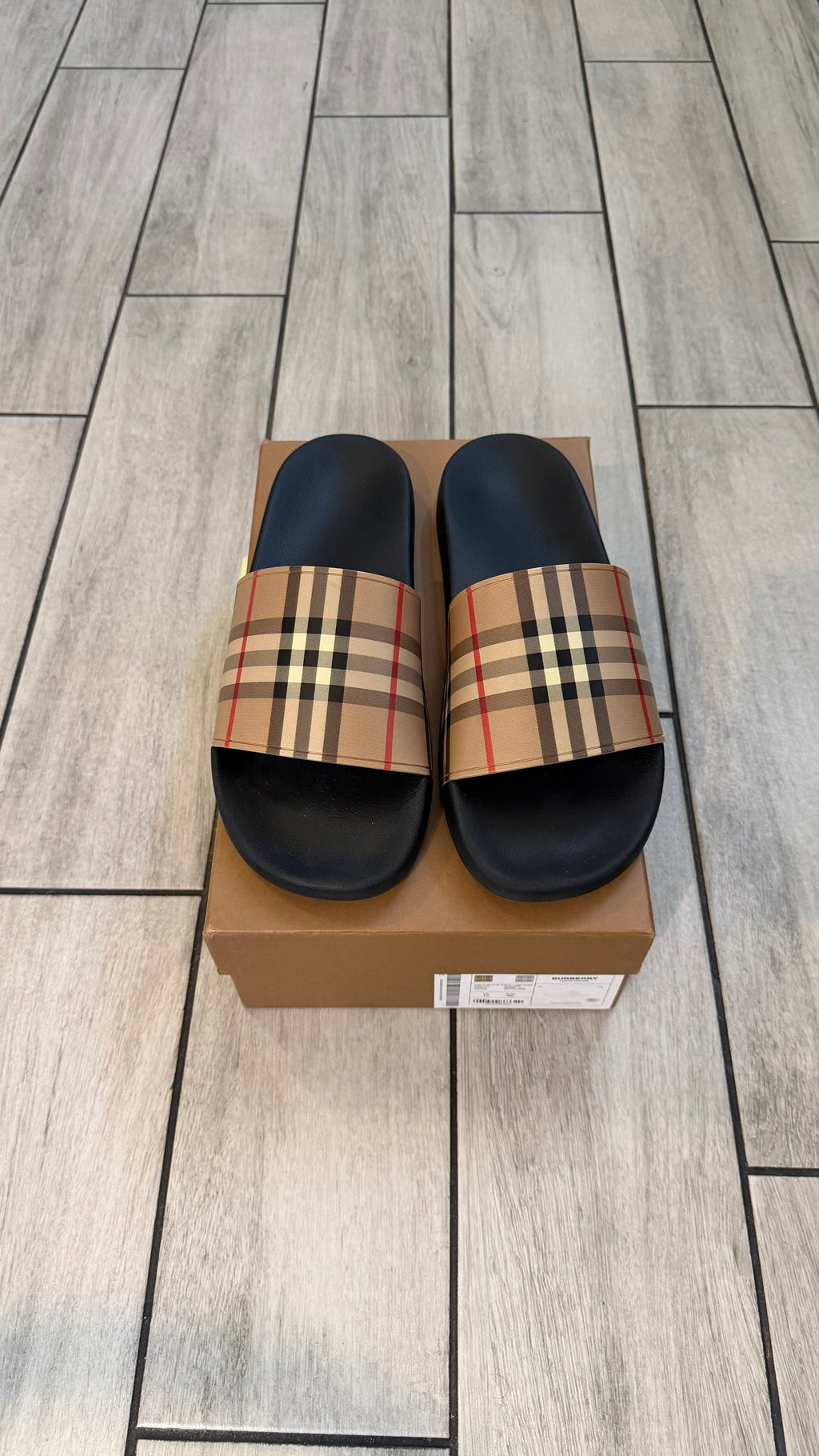 Burberry check slides (size 46EU - 11.5/12US