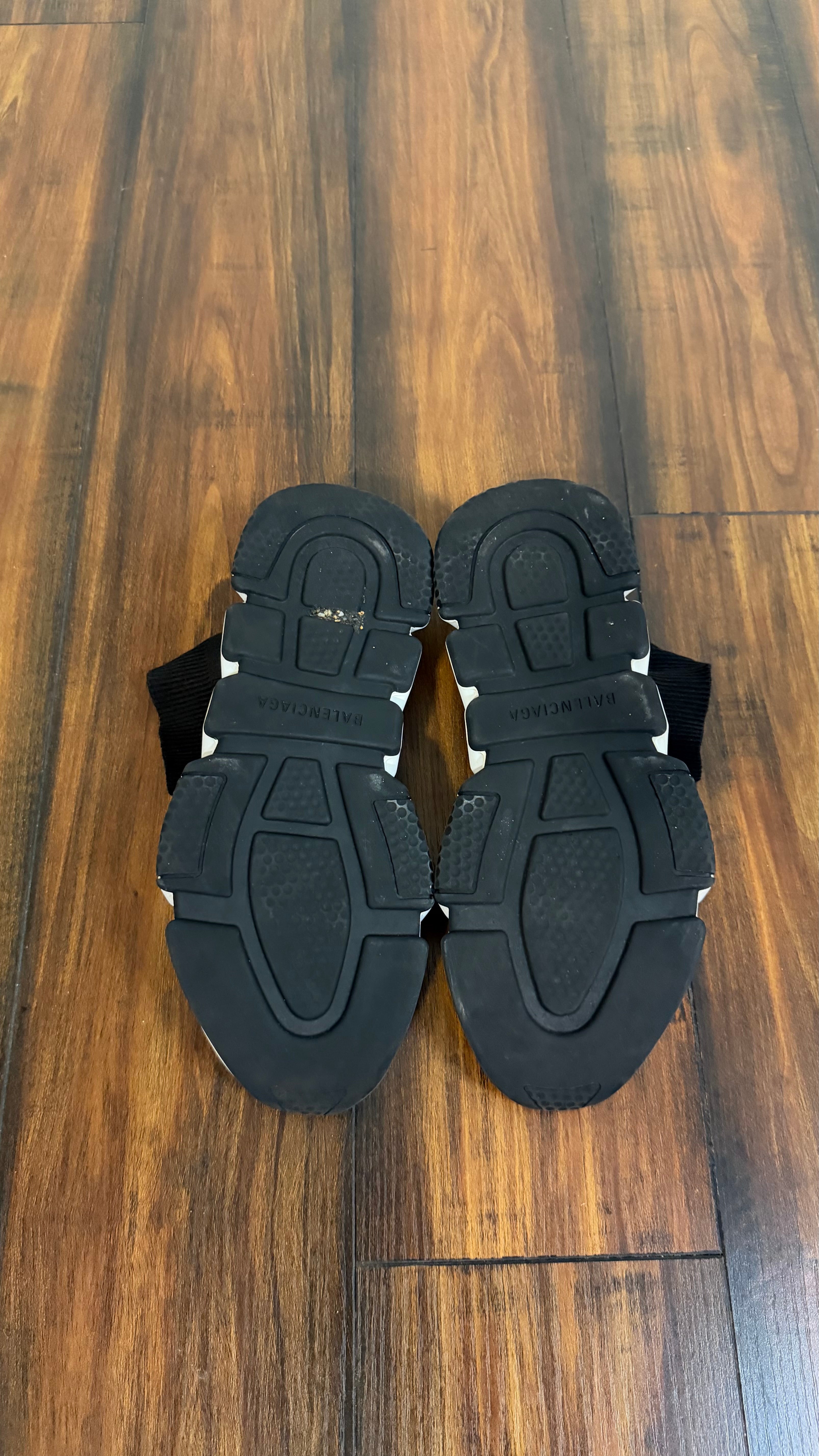 Balenciaga sock speed trainer (size 38EU - 6.5youth - 8 women)