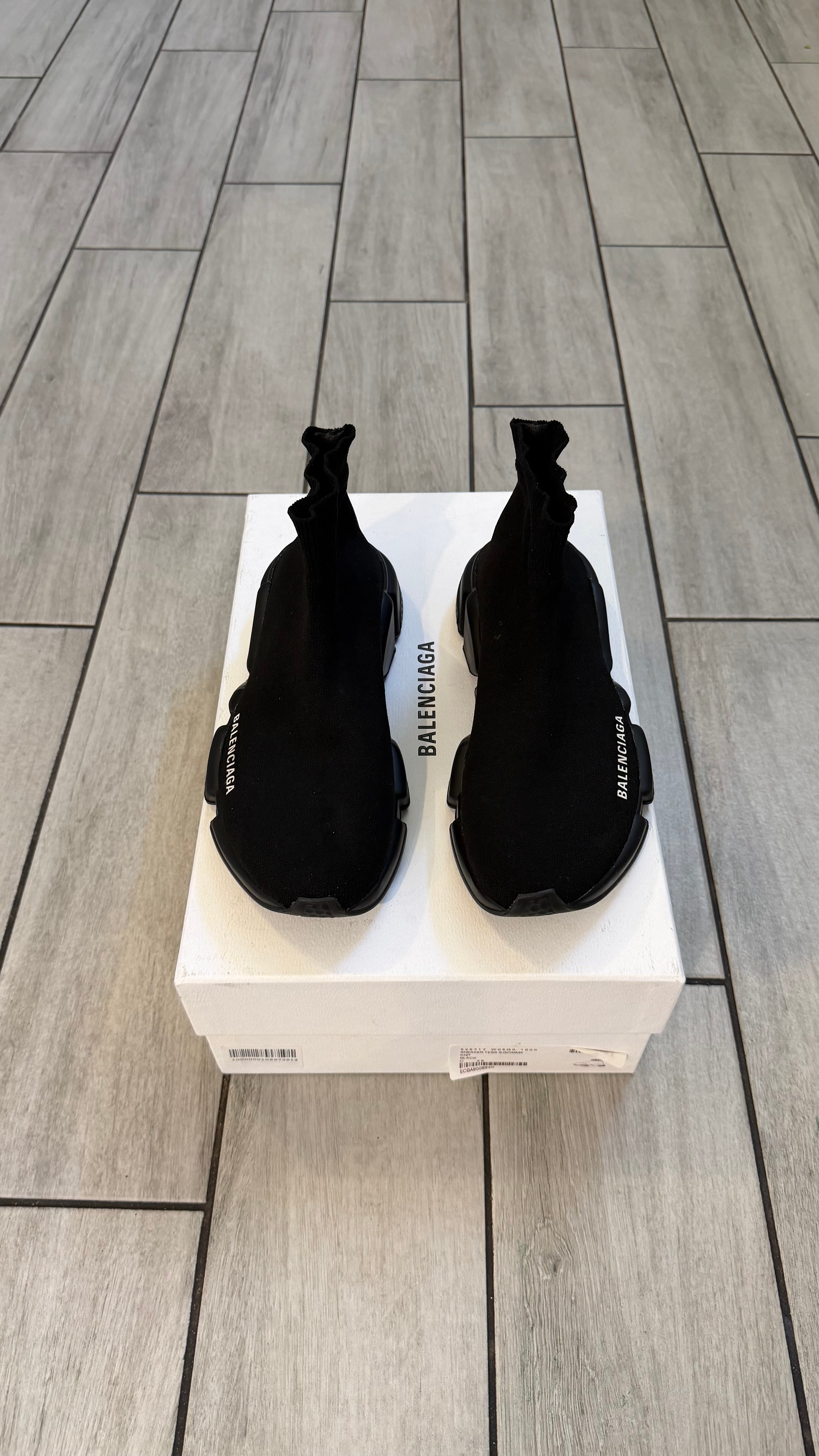Balenciaga speed trainer (size 39EU - 7/7.5US)