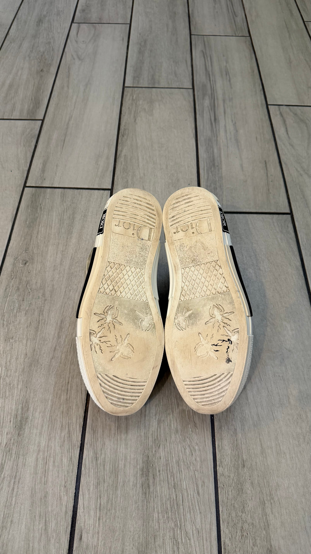 Christian Dior b23 (size 40EU - 8US)