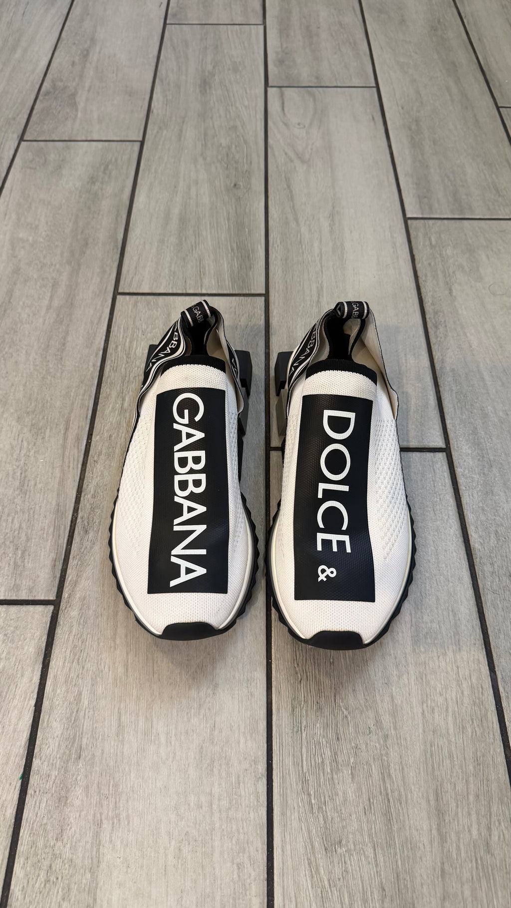 Dolce Gabbana sorrentos (size 42EU - 8.5US)