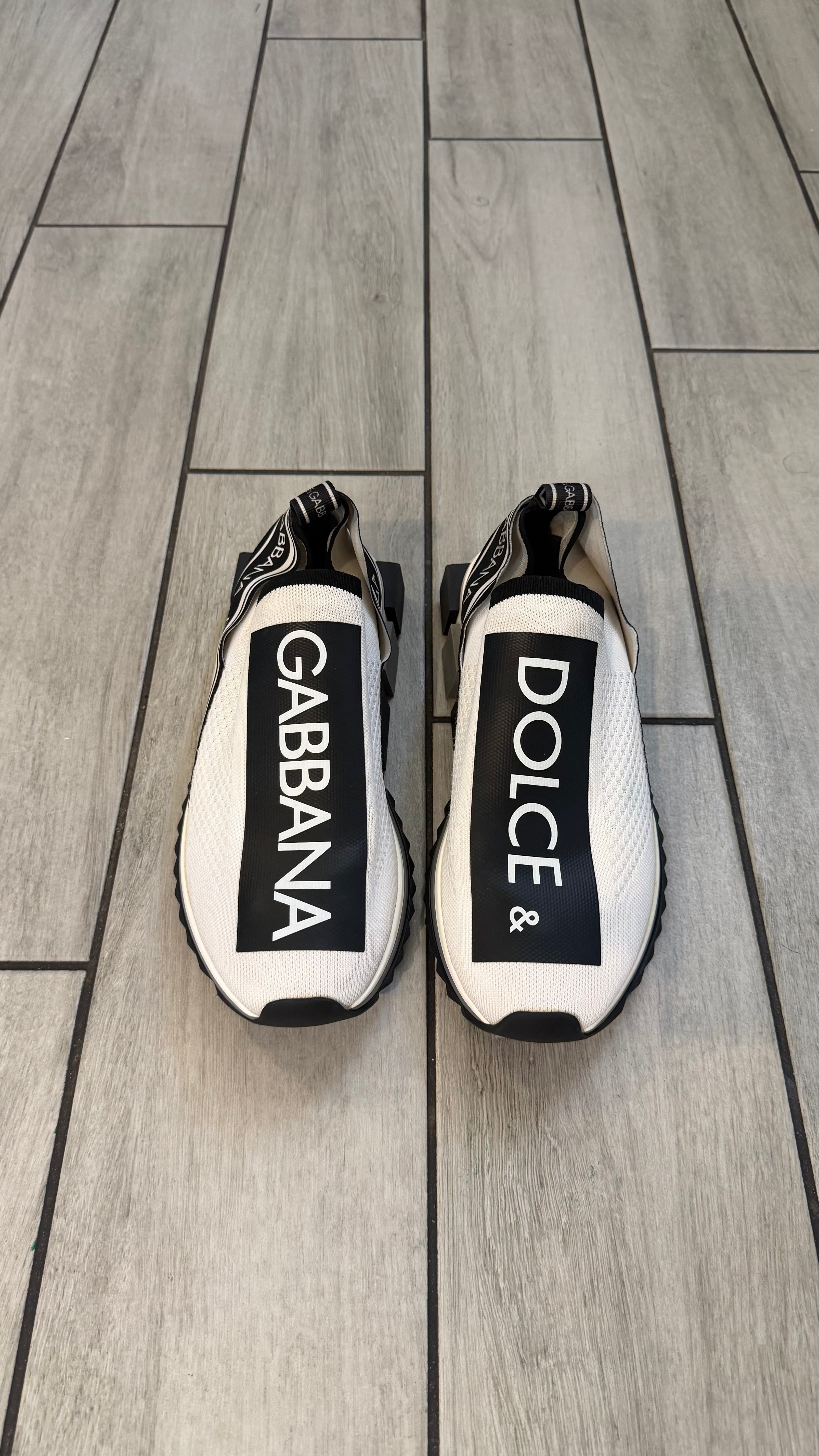 Dolce Gabbana sorrentos (size 42EU - 8.5US)