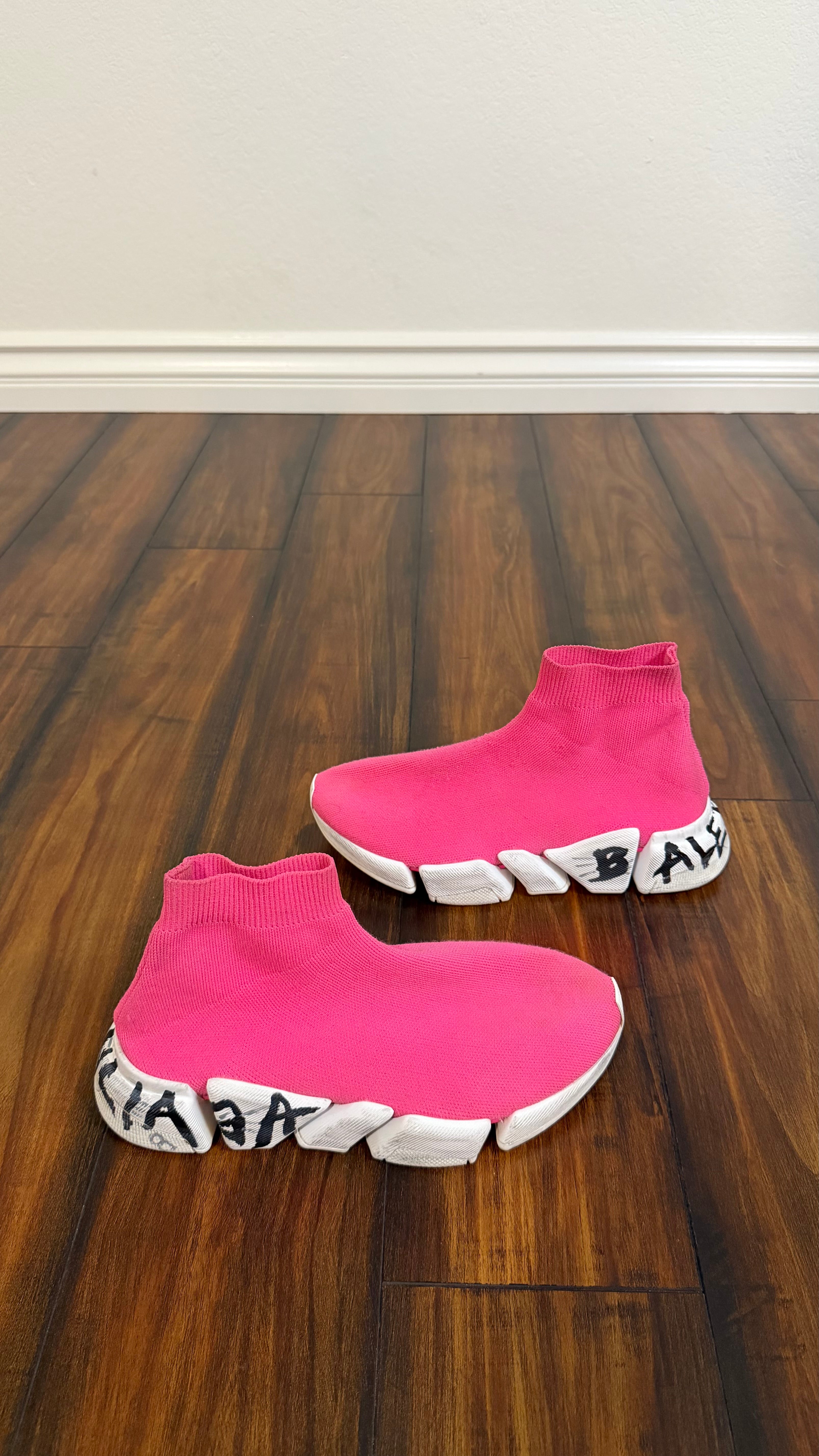 Balenciaga sock speed trainer (size 38EU - 8W - 6.5youth)