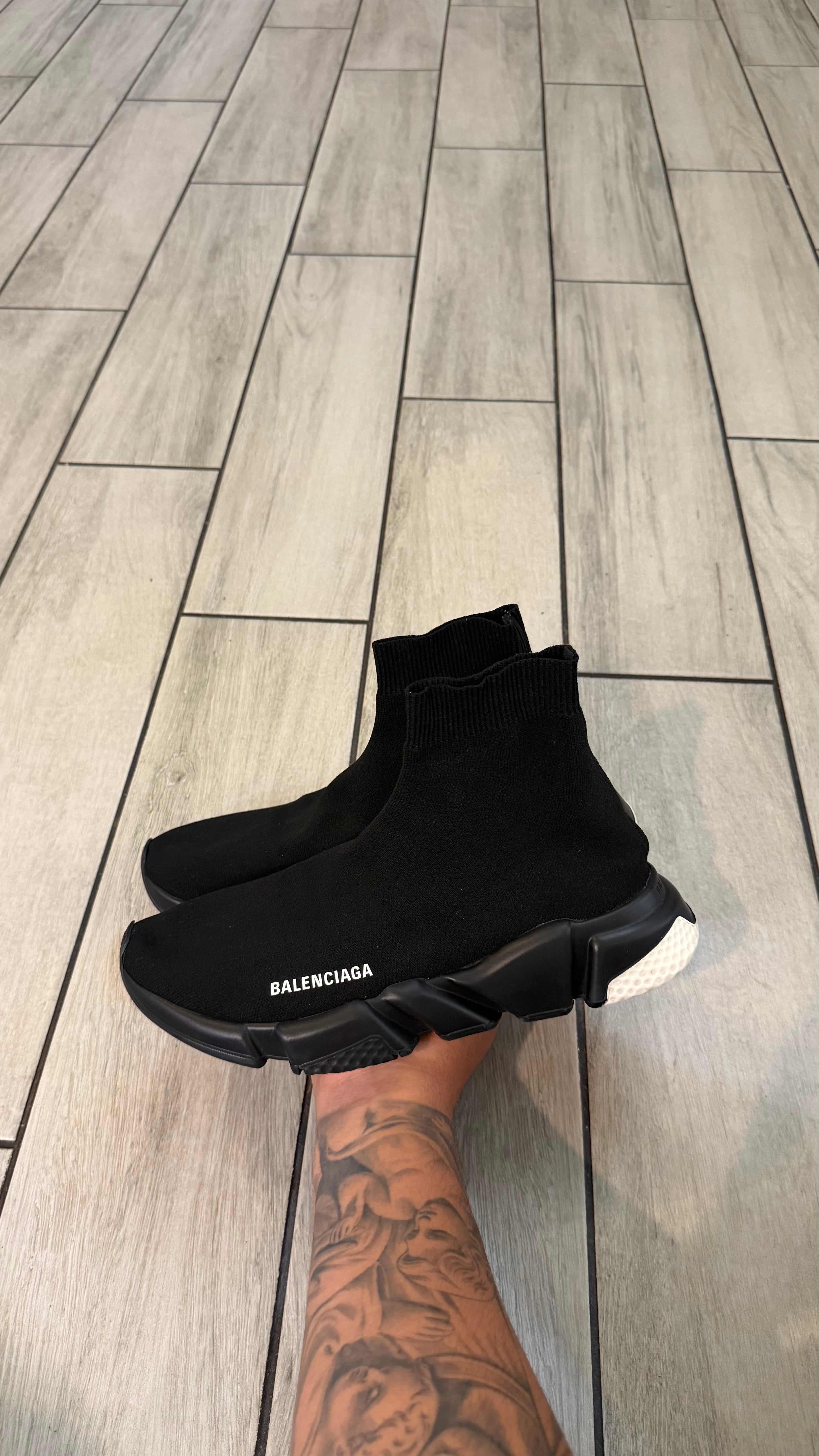 Balenciaga speed trainer (size 41EU - 8.5US)