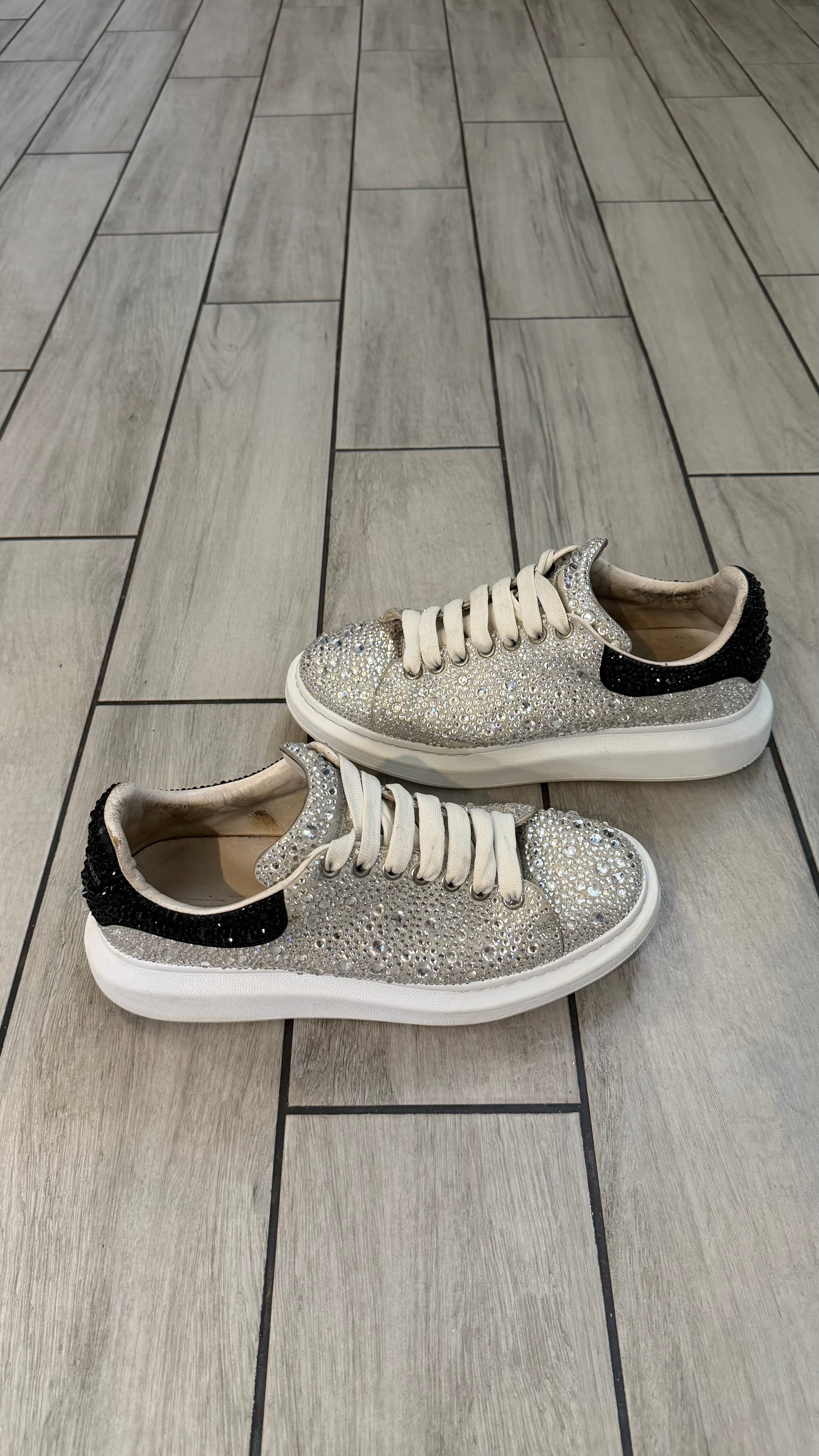 Alexander McQueen crystal (size 43EU - 10US)