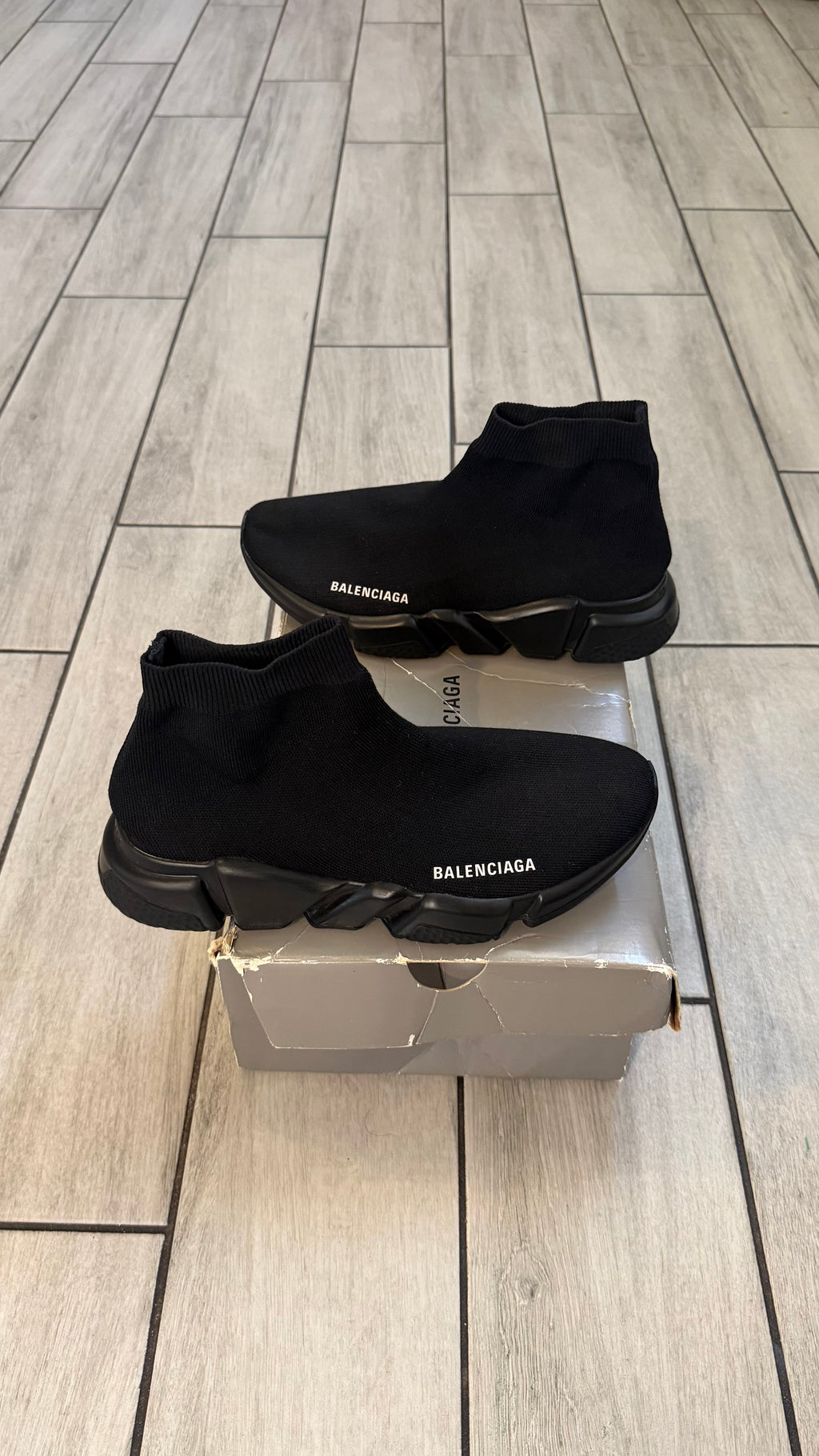 Balenciaga speed trainer (size 40EU - 8/8.5EU