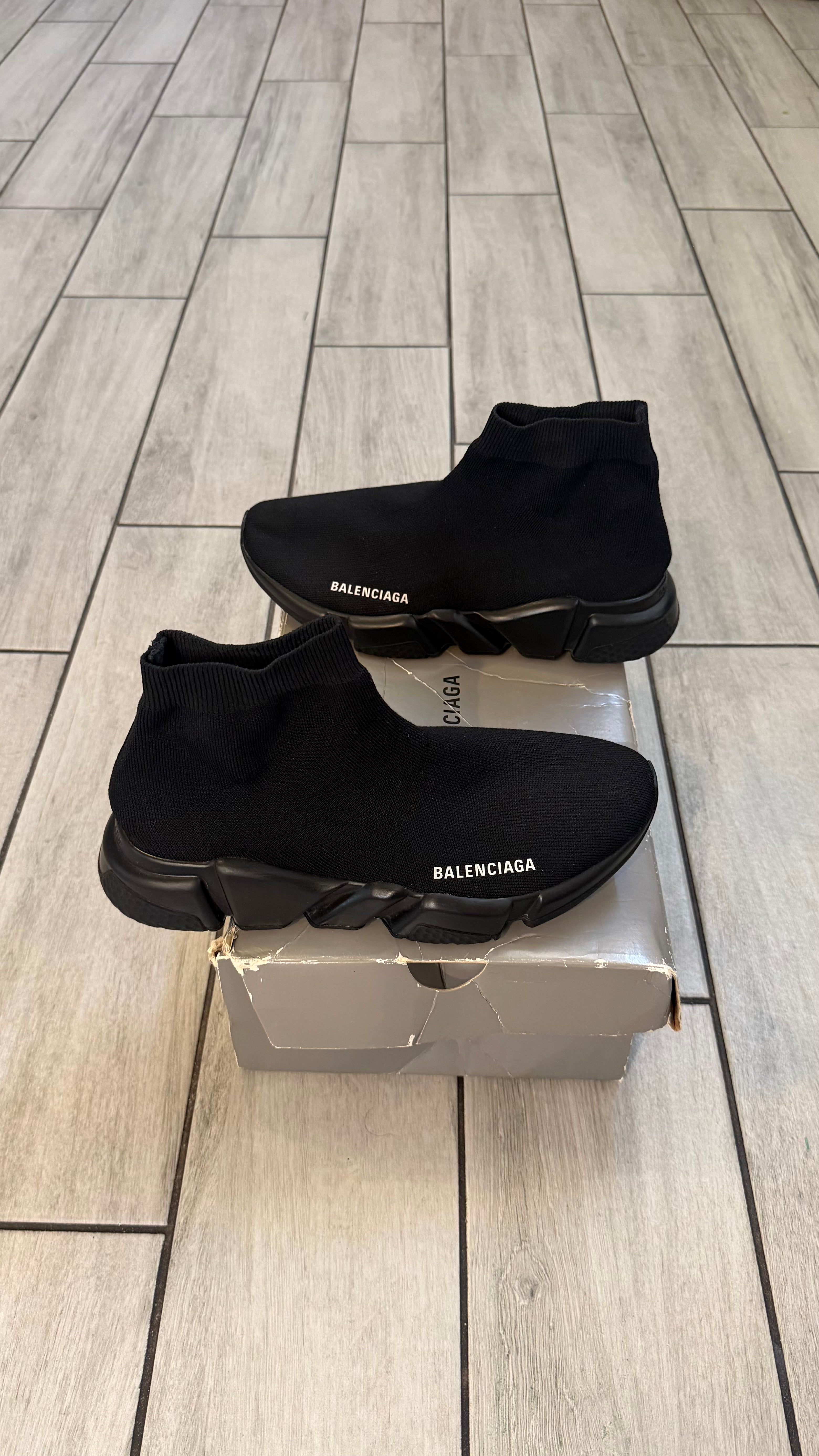 Balenciaga speed trainer (size 40EU - 8/8.5EU