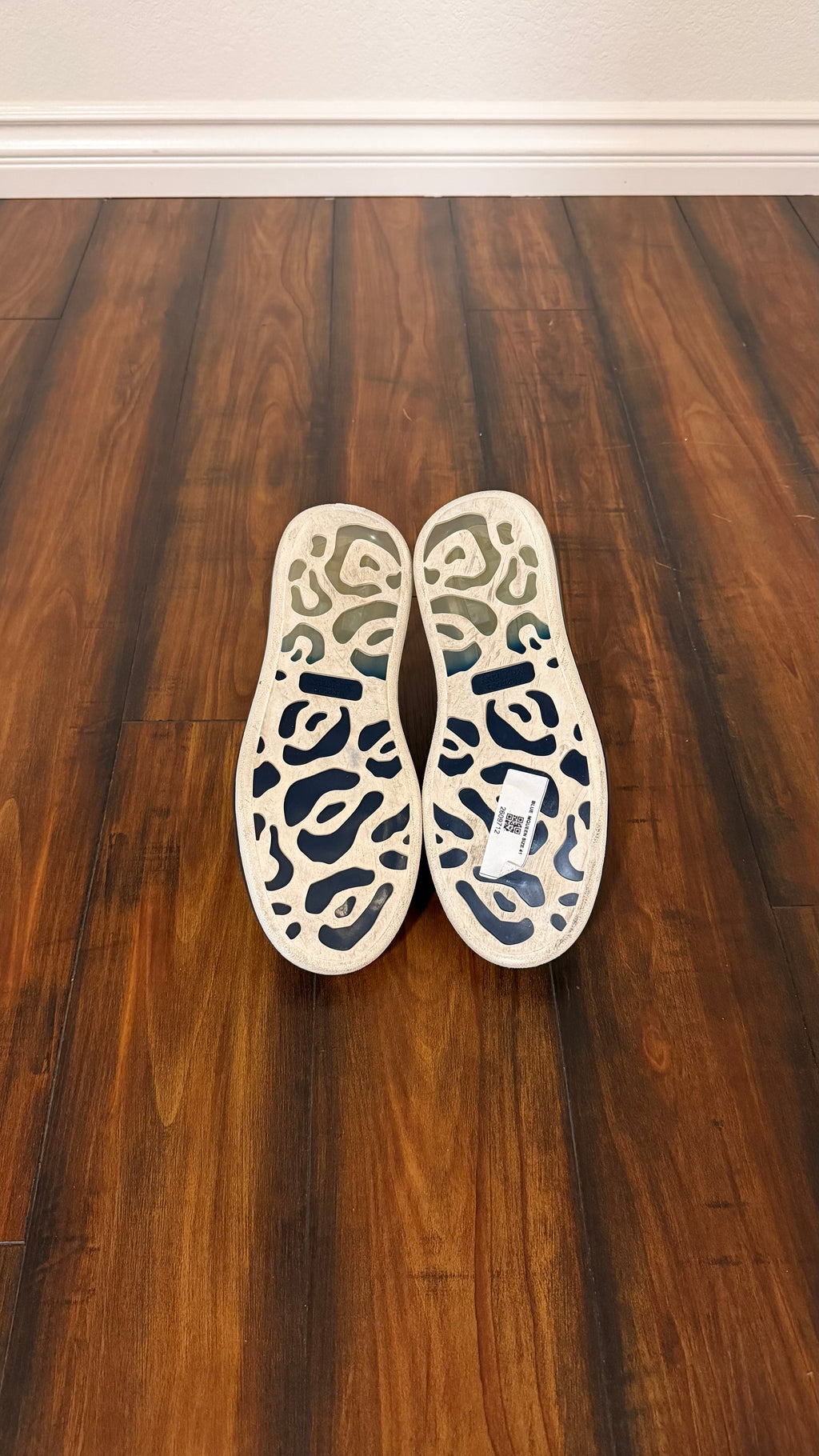 Alexander McQueen sneakers (size 41EU - 8.5US)