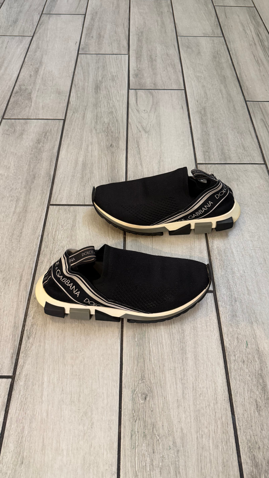 Dolce Gabbana sorrentos (size 40EU - 7US)