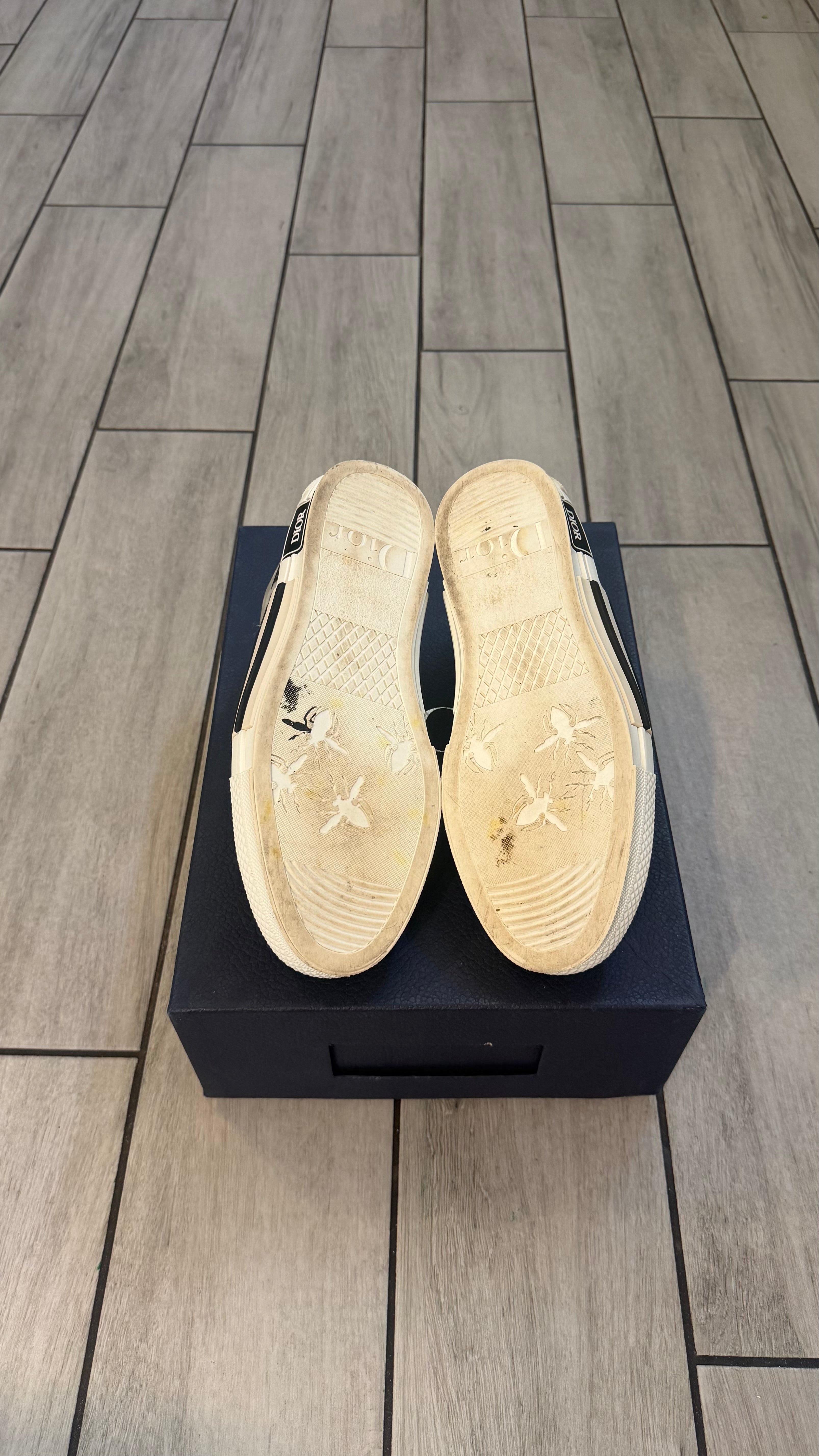 Christian Dior b23 (size 40EU - 8US)