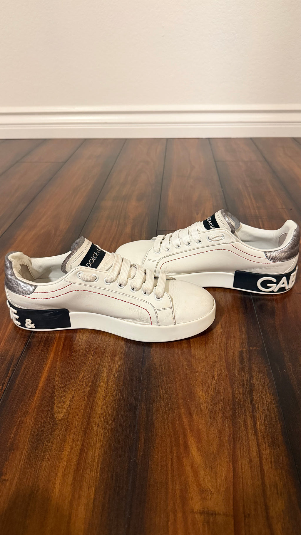 Dolce Gabbana Portofino (size 39EU - 7US)