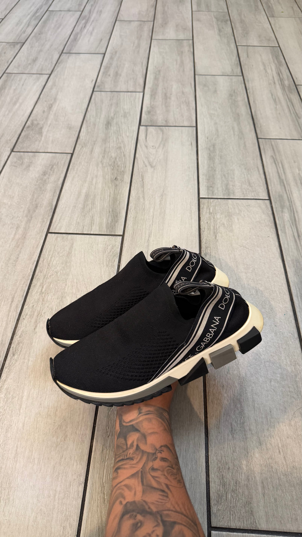 Dolce Gabbana sorrentos (size 40EU - 7US)
