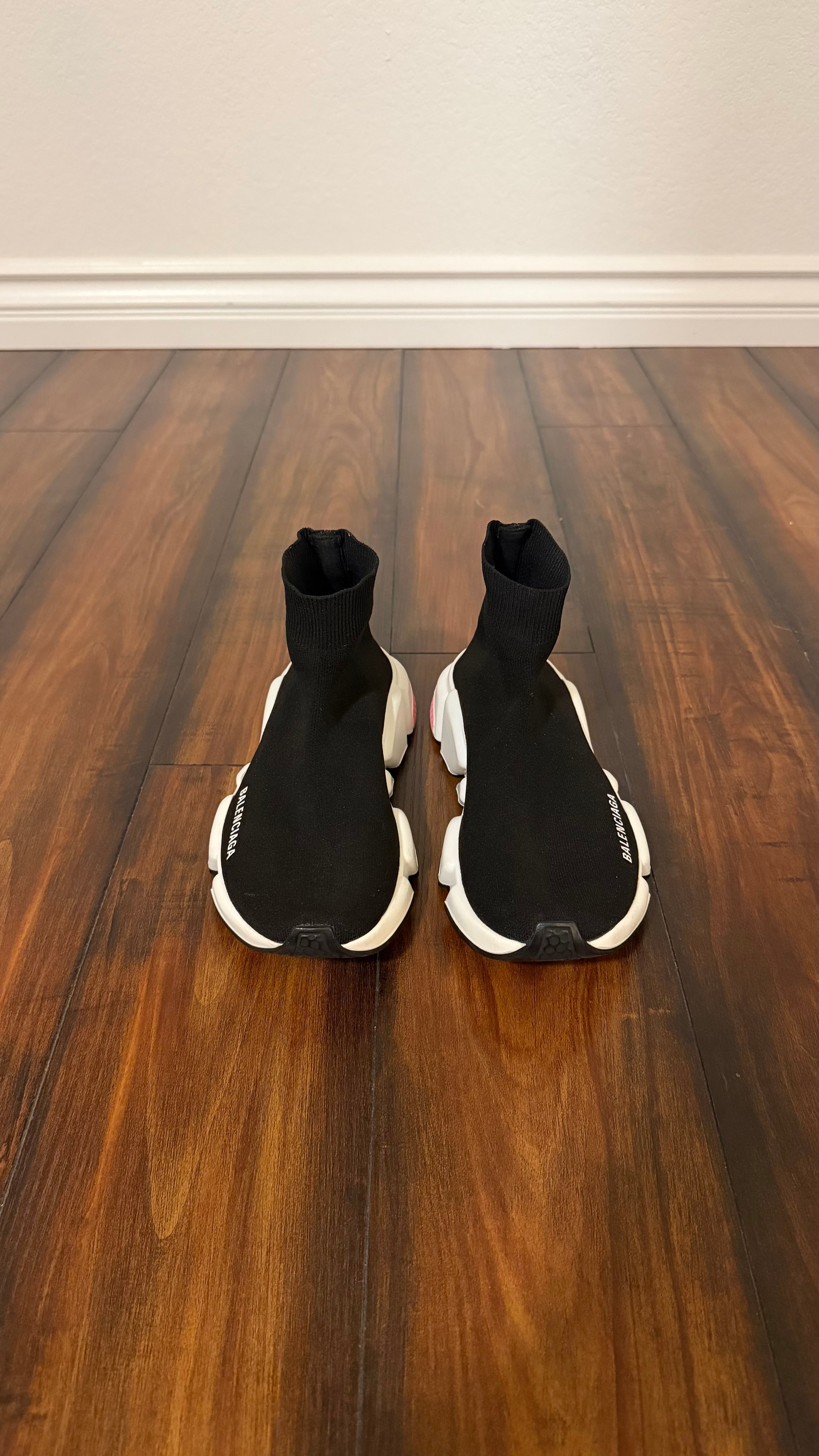 Balenciaga sock speed trainer (size 38EU - 8W - 6.5youth)