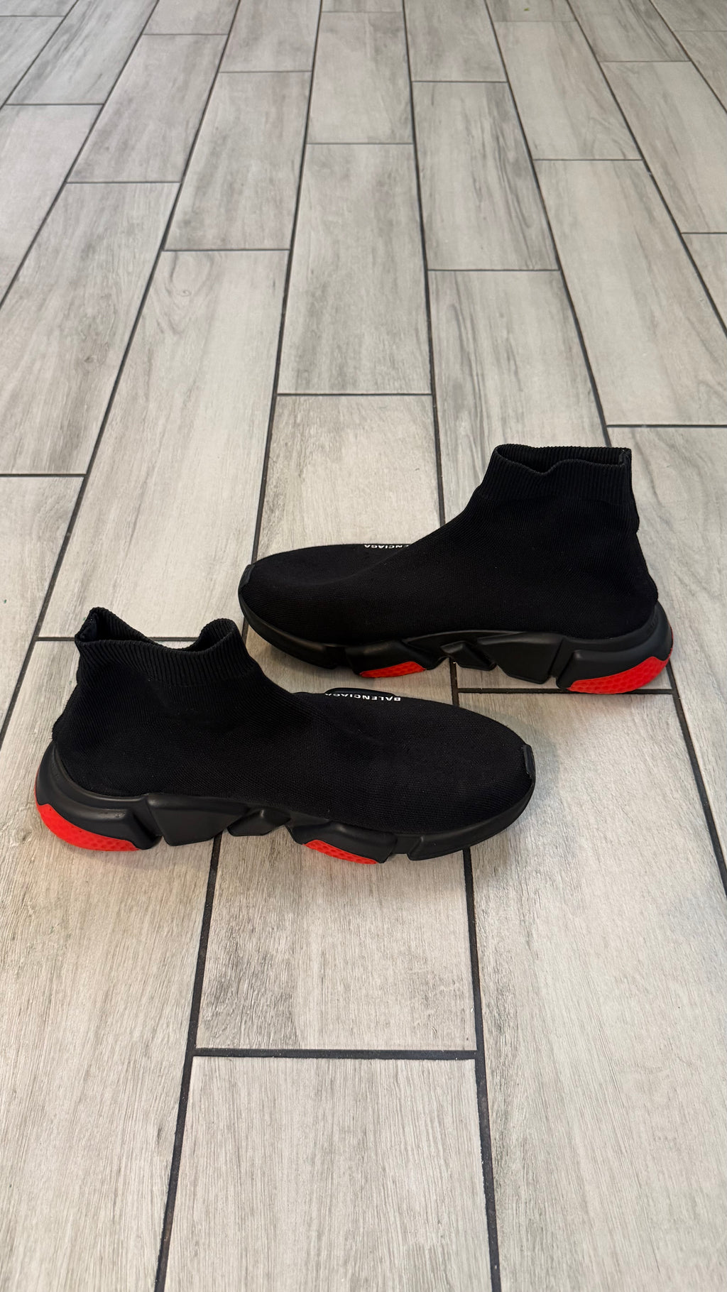 Balenciaga speed trainer (size 43EU - 10/10.5US)