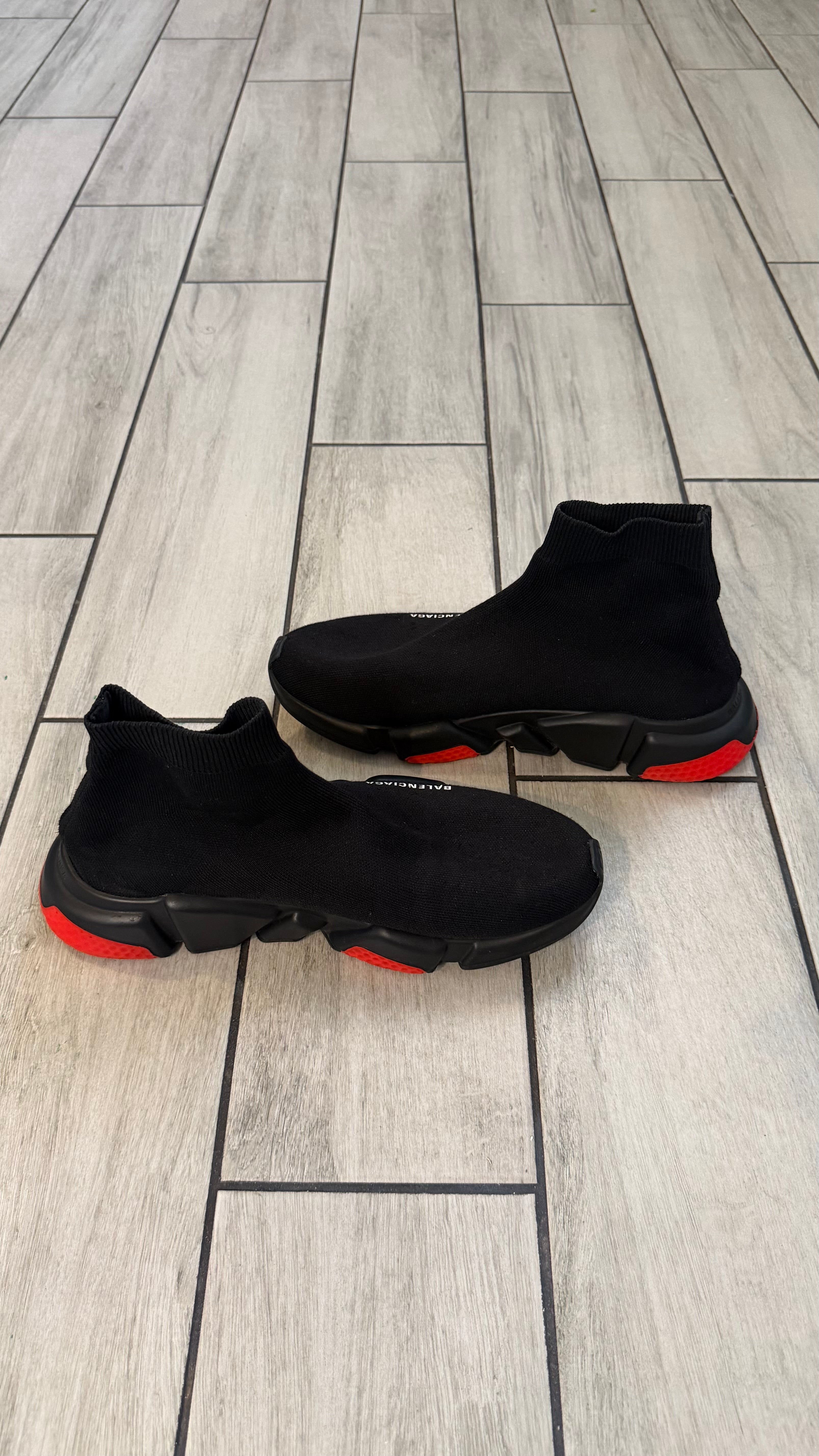Balenciaga speed trainer (size 43EU - 10/10.5US)