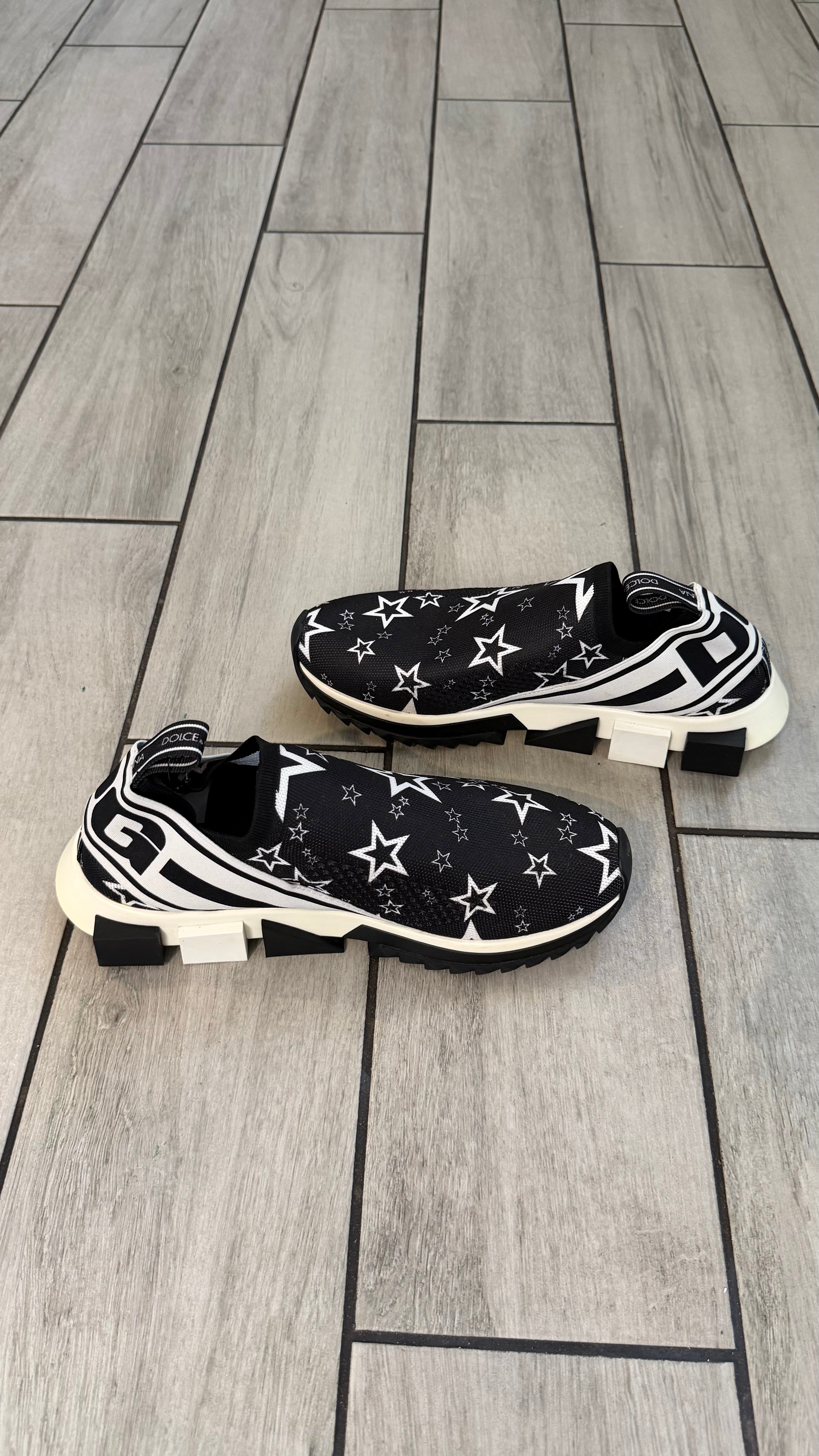 Dolce Gabbana sorrentos (size 40EU - 7US)
