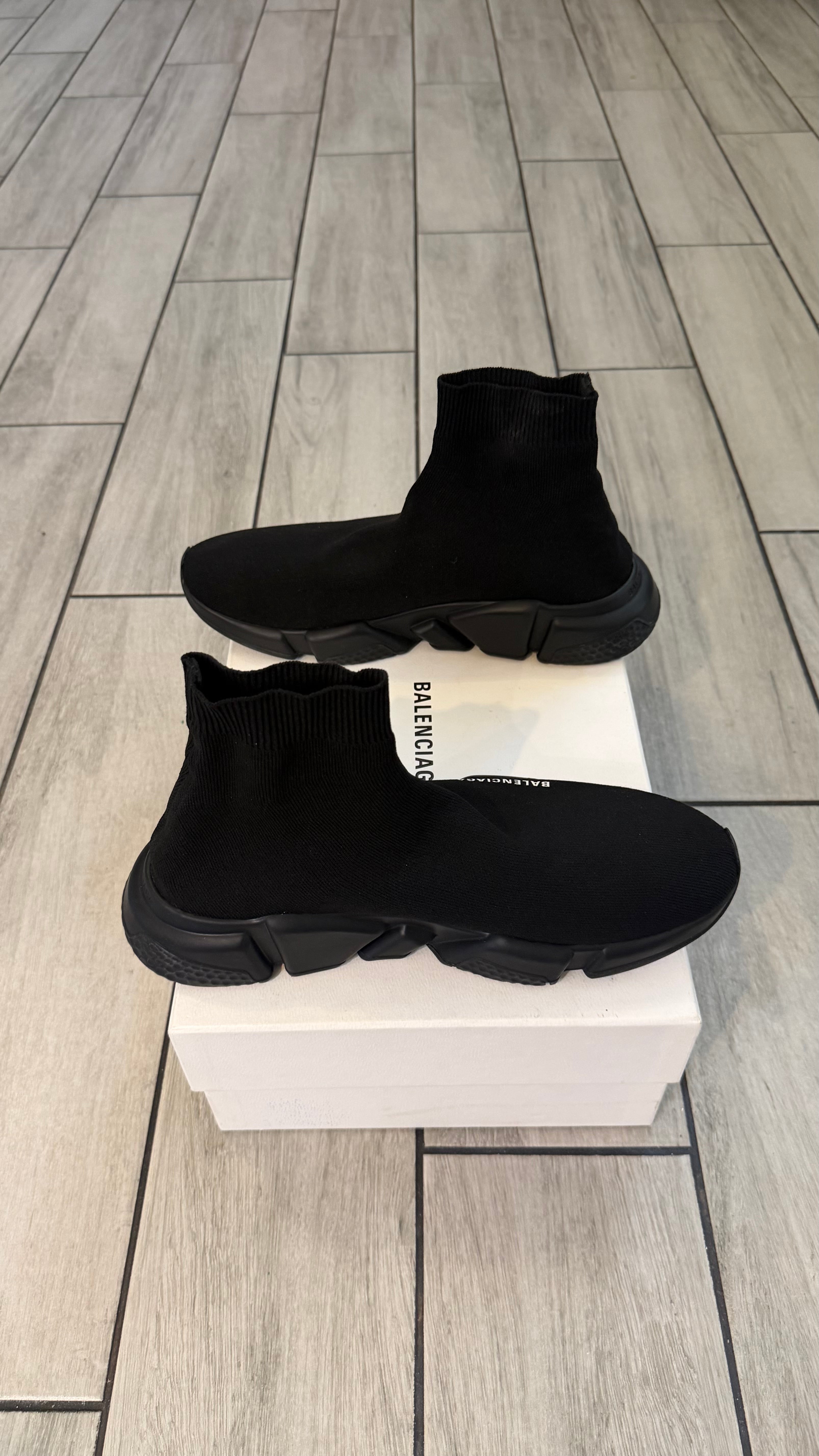 Balenciaga speed trainer sock (size 42EU - 9.5US)